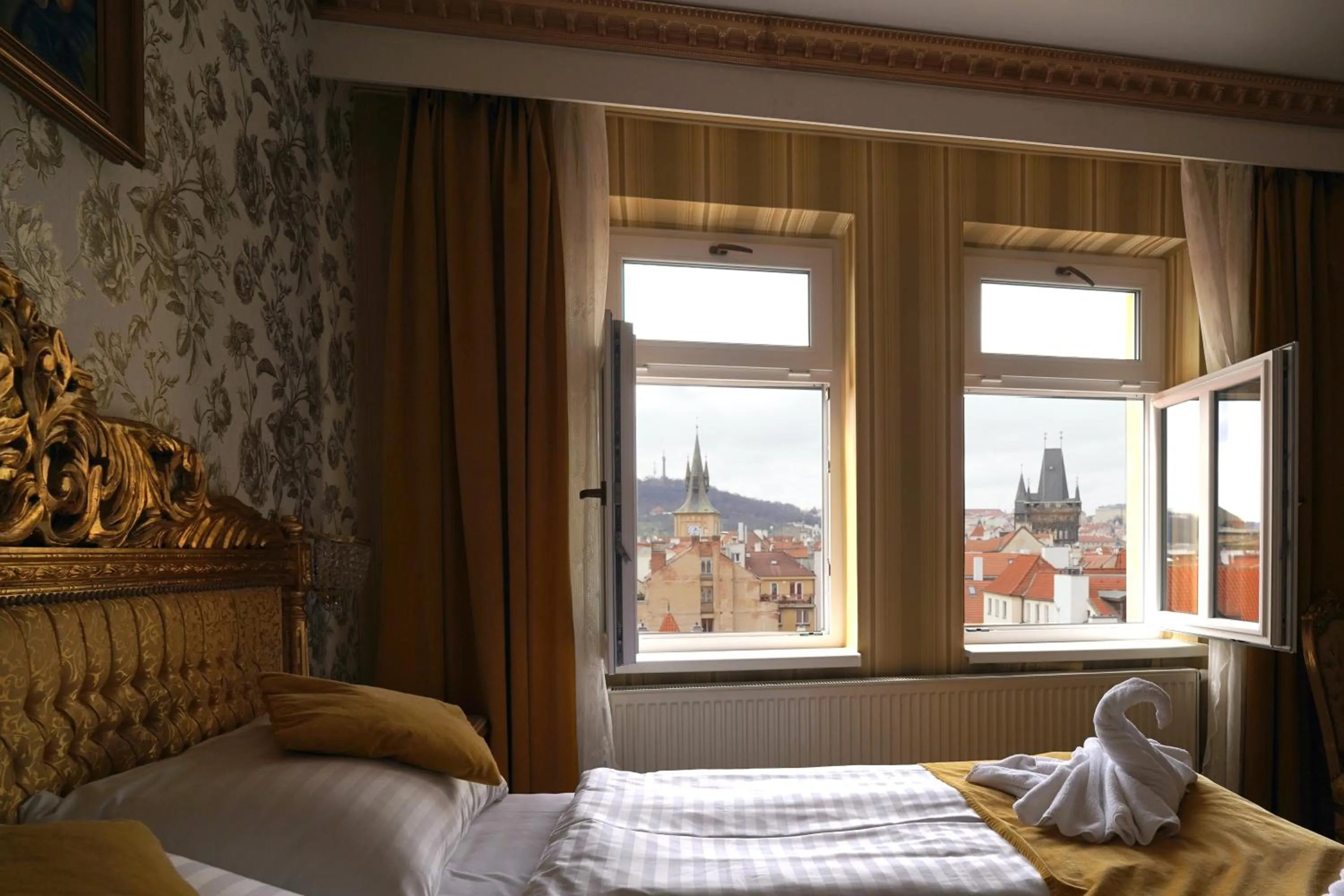 City view, Bed in SPA Hotel Liliova Prague Old Town