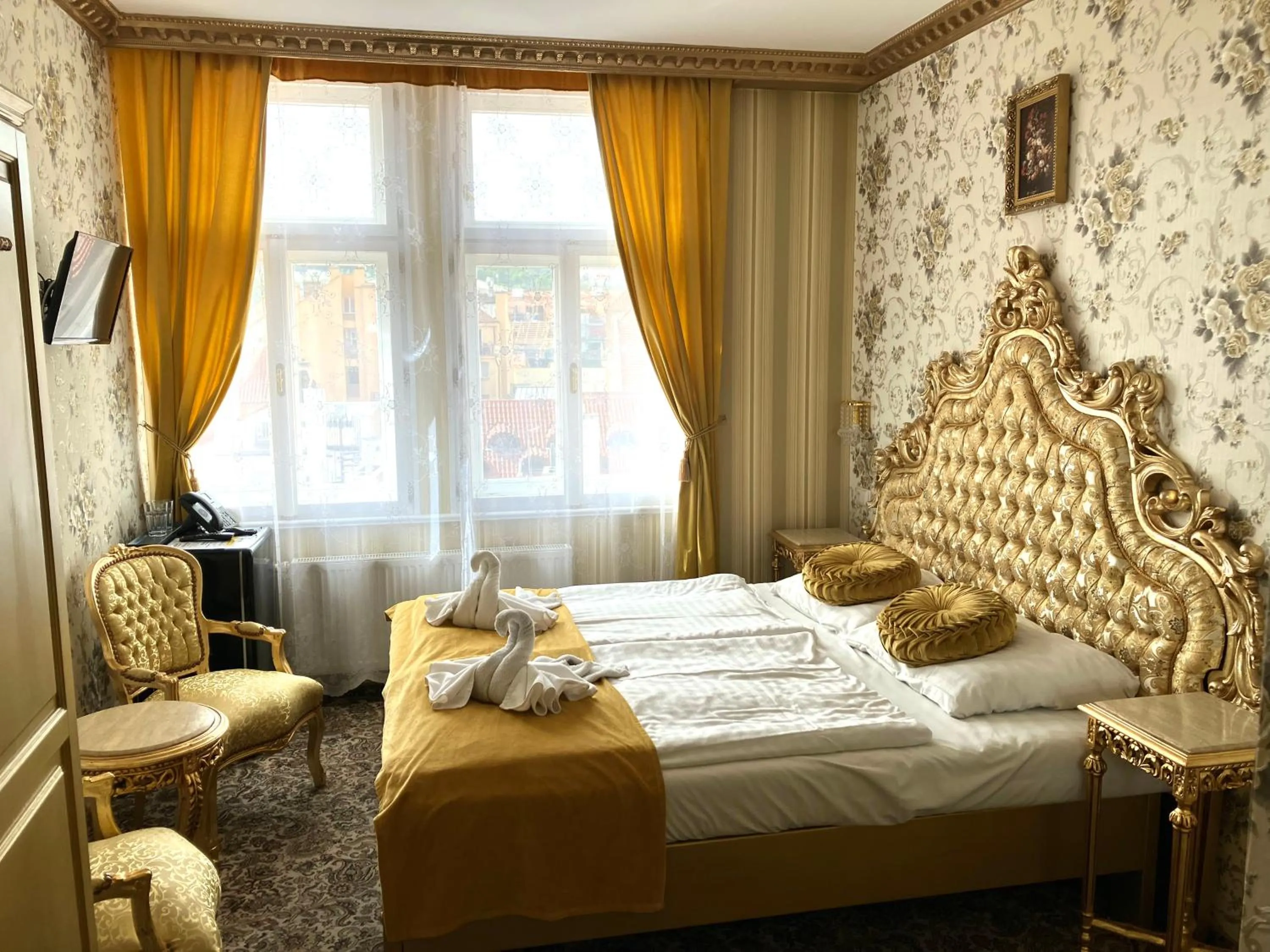 Bed in SPA Hotel Liliova Prague Old Town