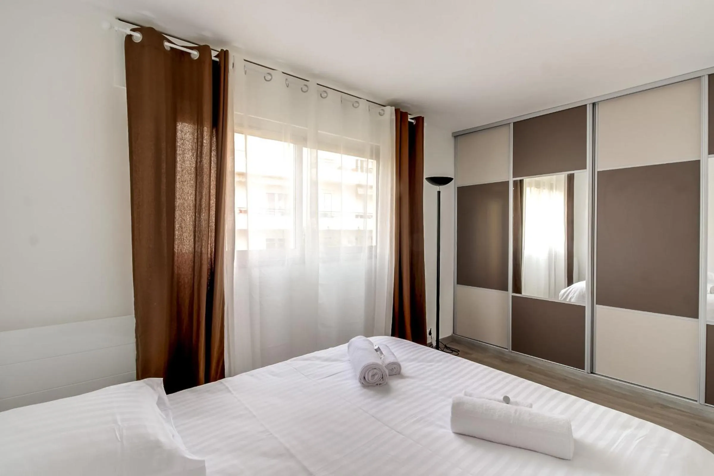 IMMOGROOM- Renovated - Wifi - Close to everything