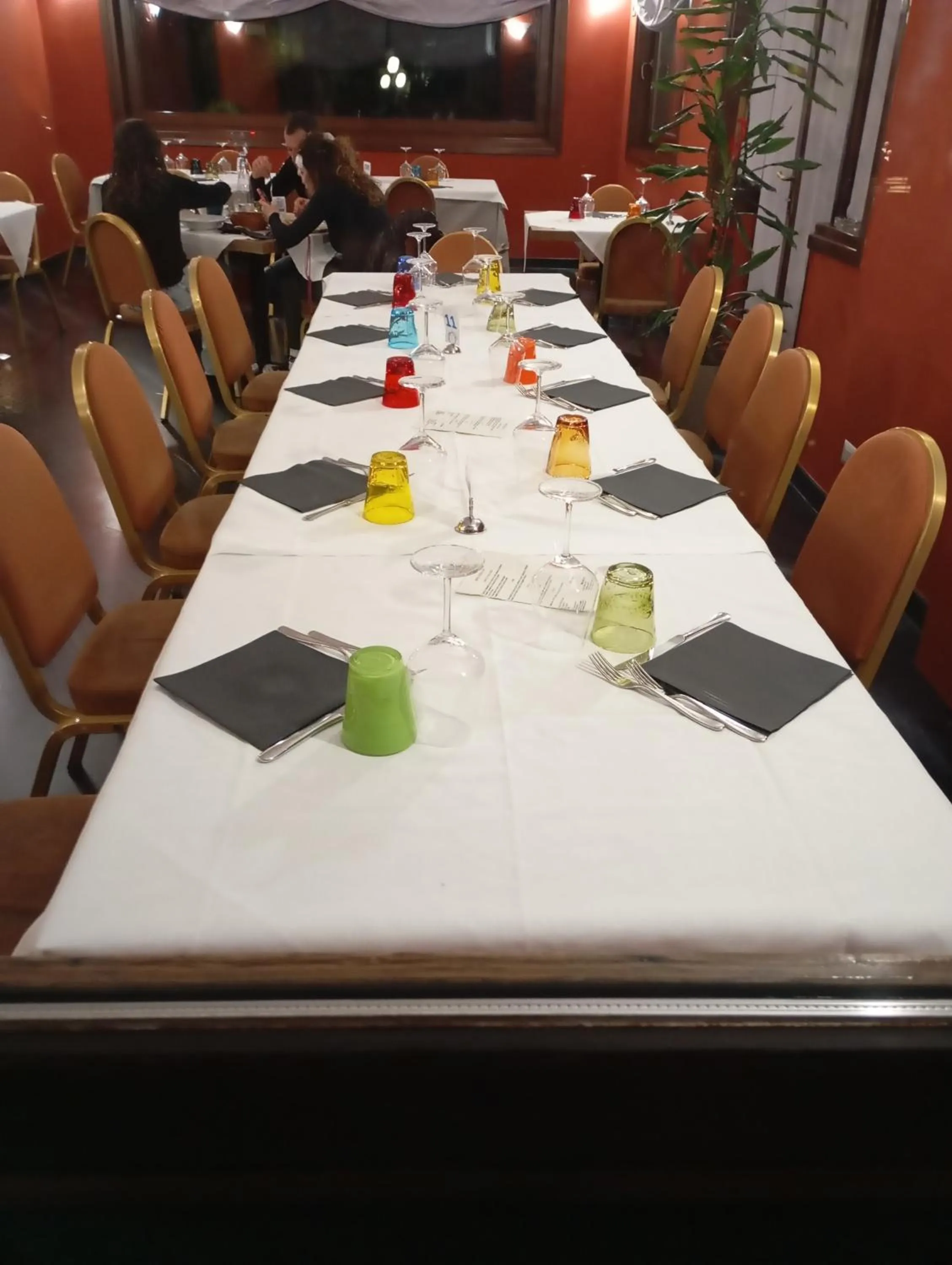 Restaurant/places to eat in Il Leone D'Oro