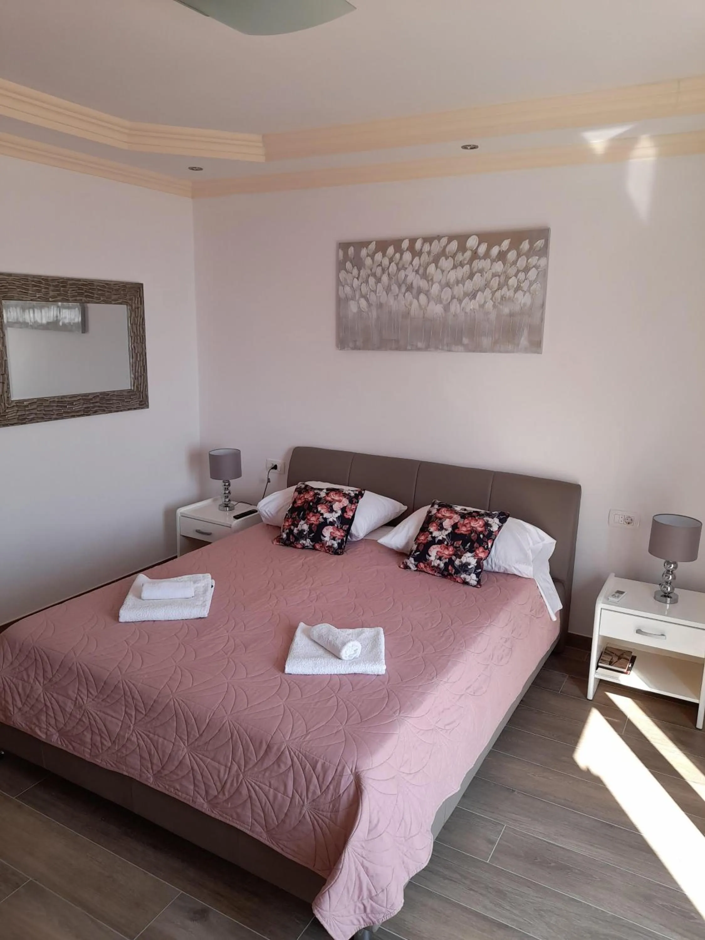 Bed in Apartments Marnic