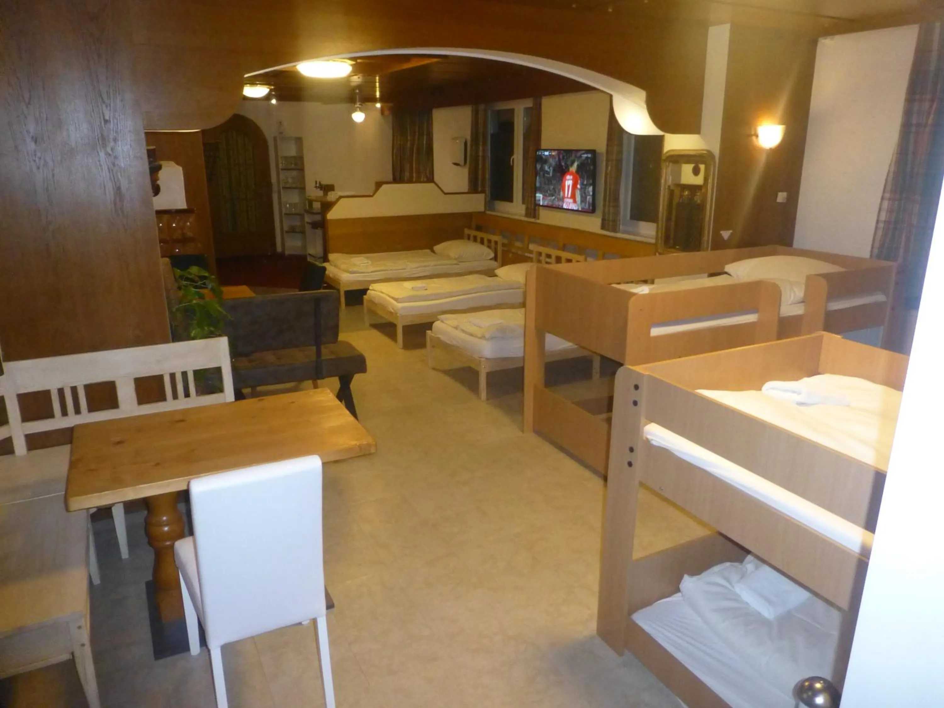 Photo of the whole room, Bed in ROSSLWIRT-Rast