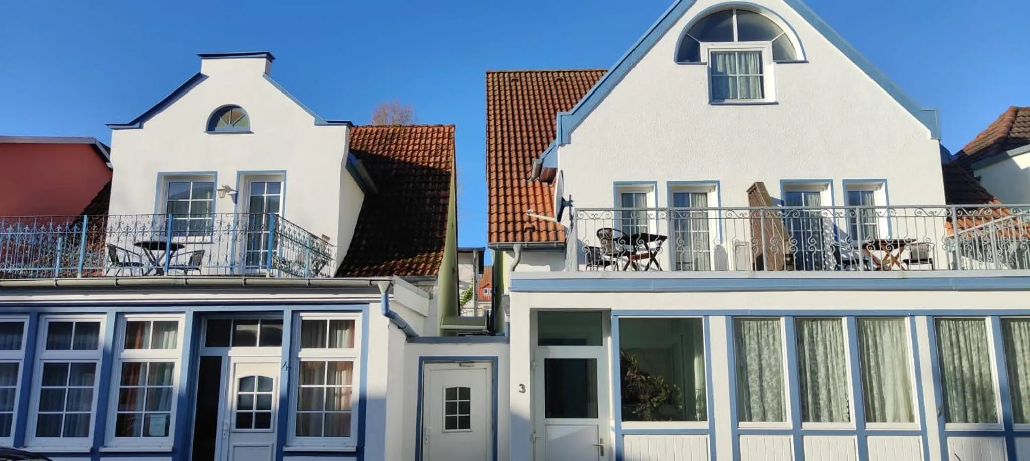 Property building in Hotel Zum Strand