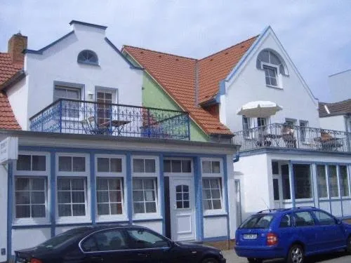 Property building in Hotel Zum Strand