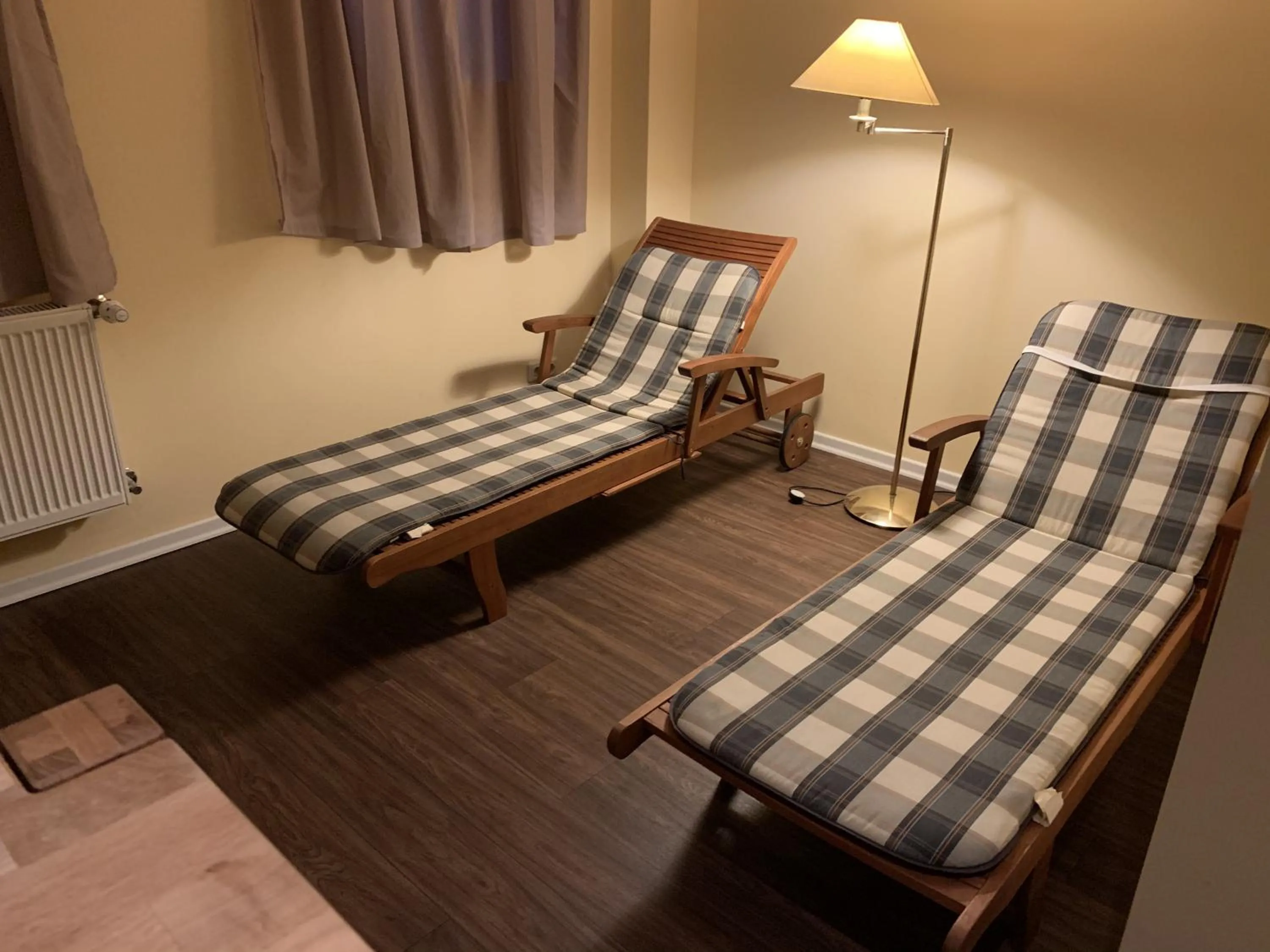Sauna, Bed in Hotel Zum Strand