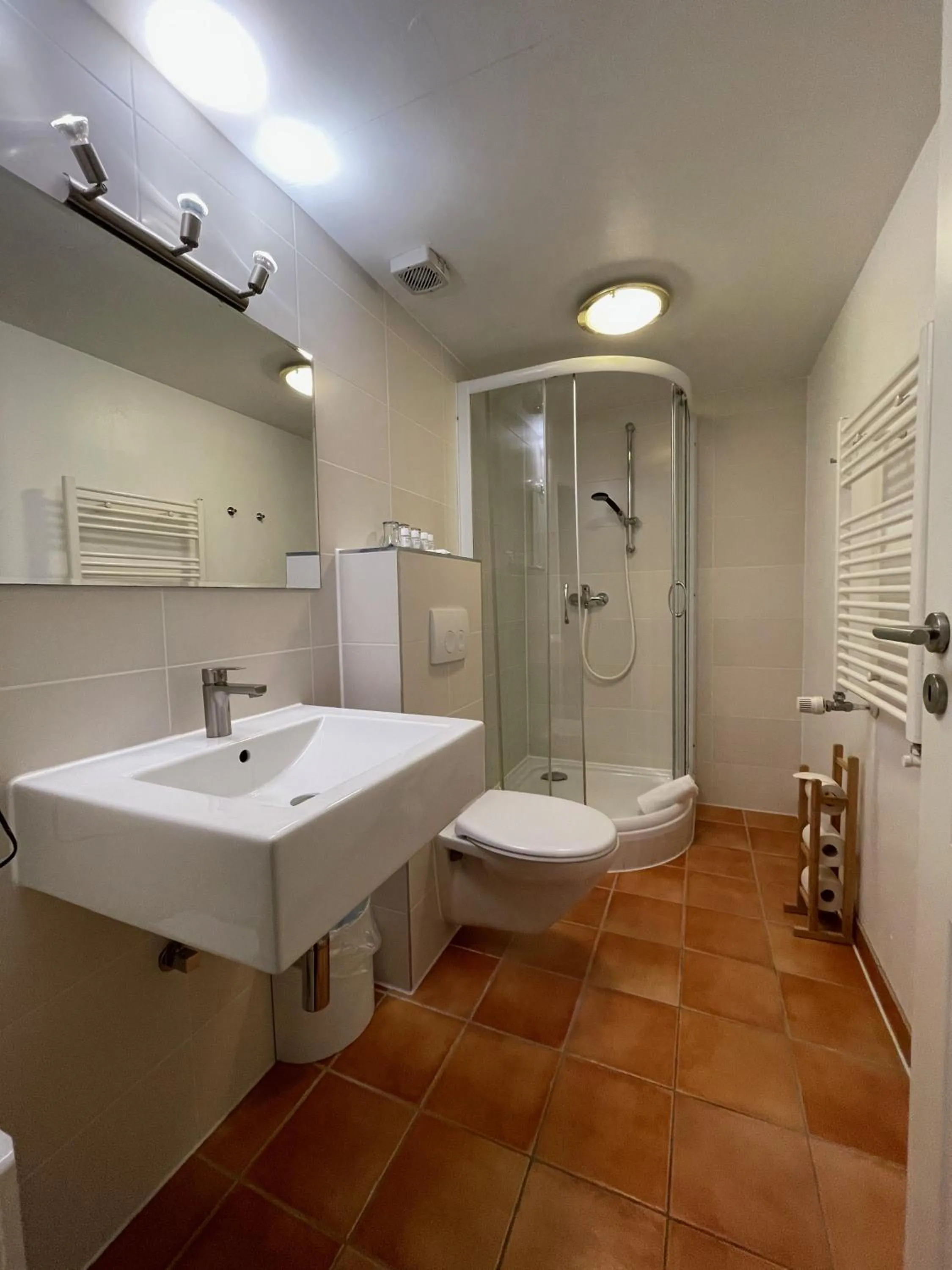 Bathroom in Hotel Zum Strand