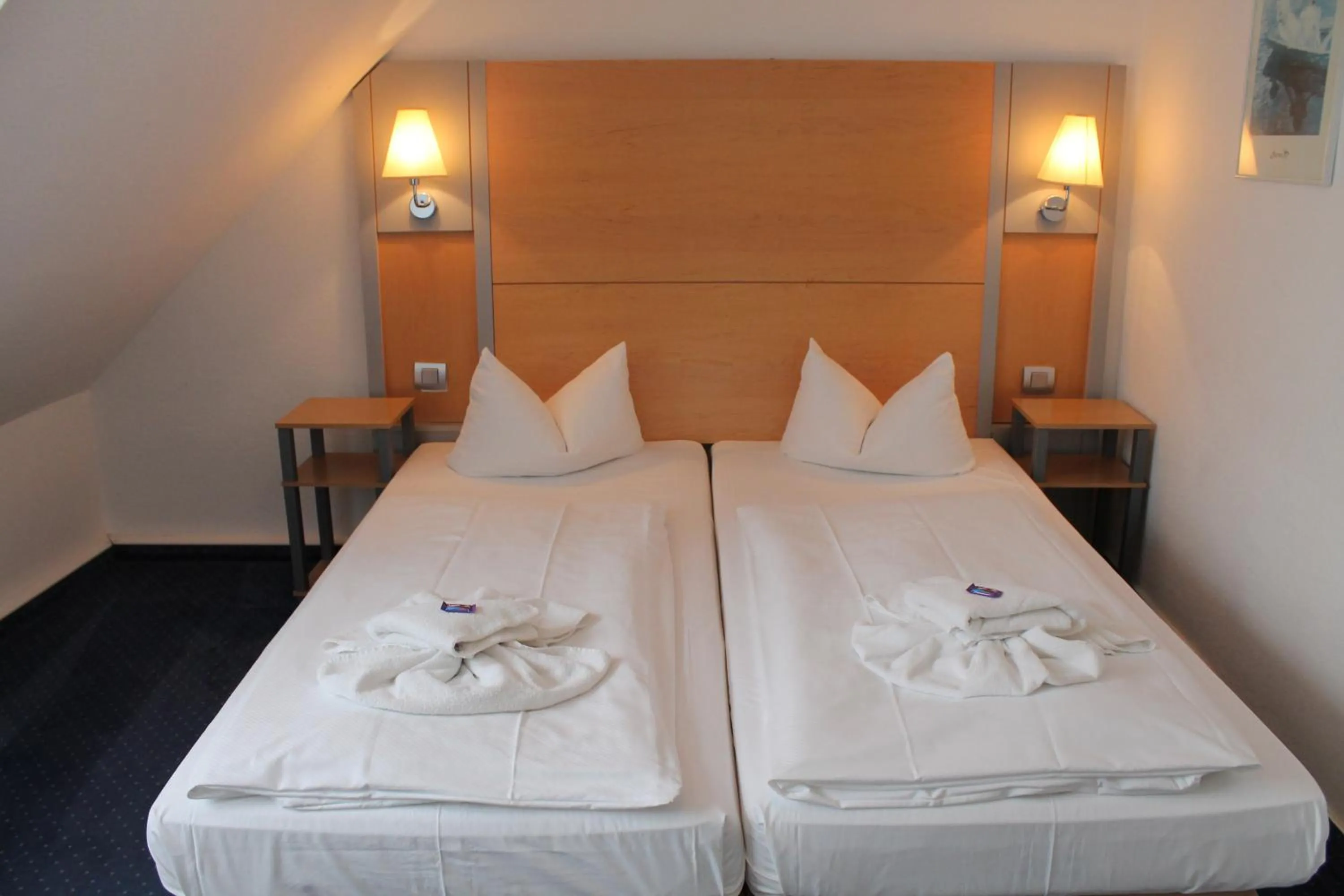 Bed in Hotel Zum Strand