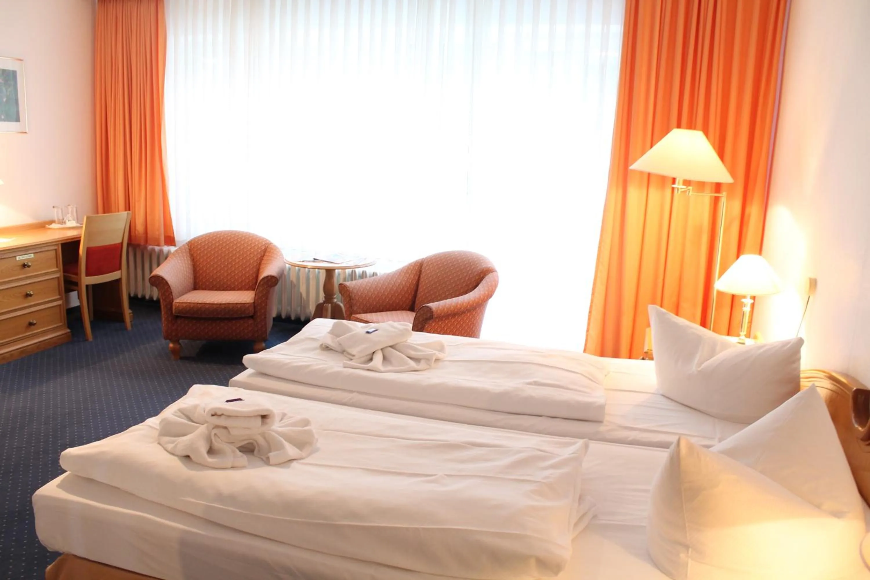 Bed in Hotel Zum Strand