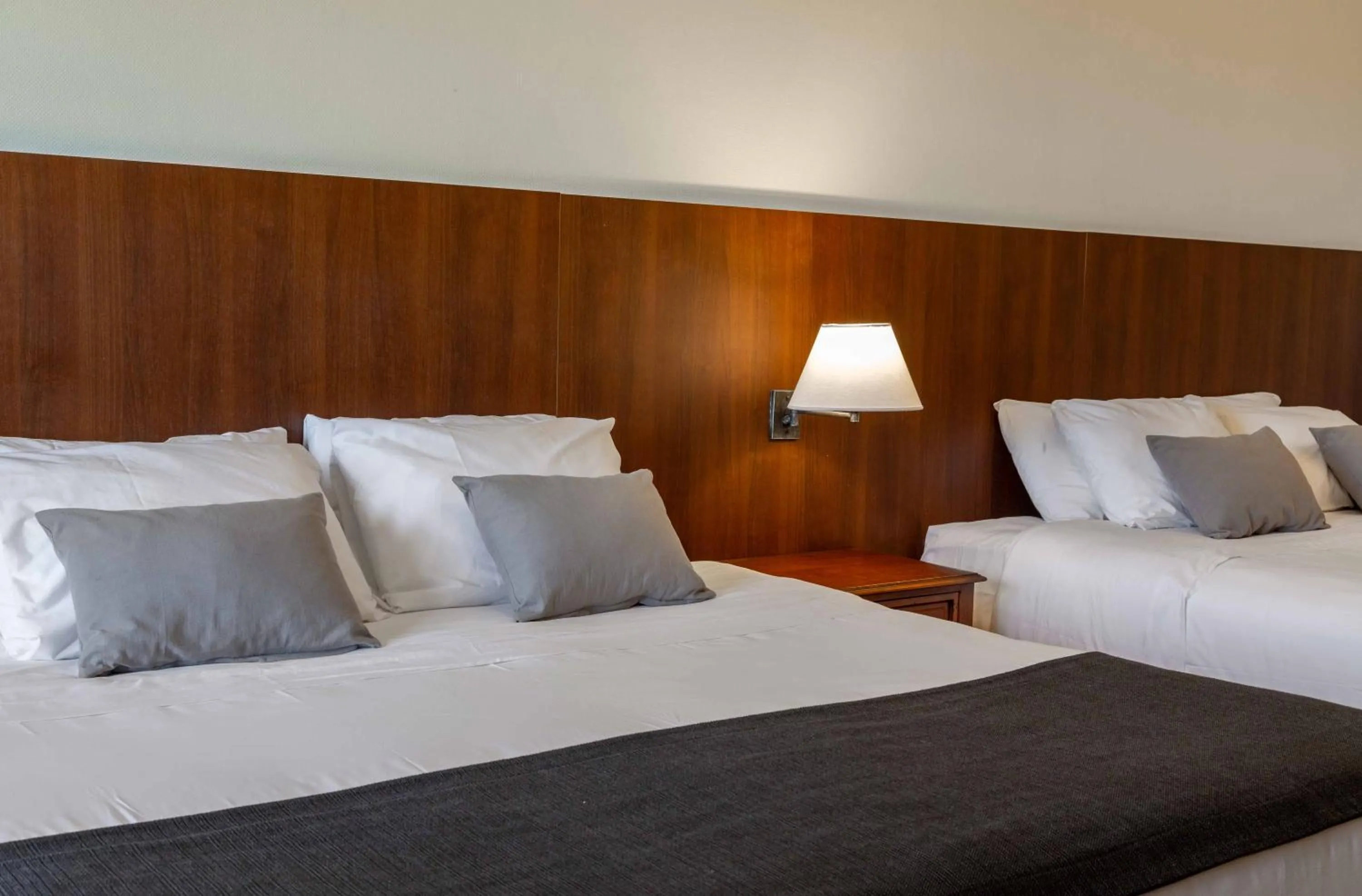 Bed in Wyndham Garden Luján