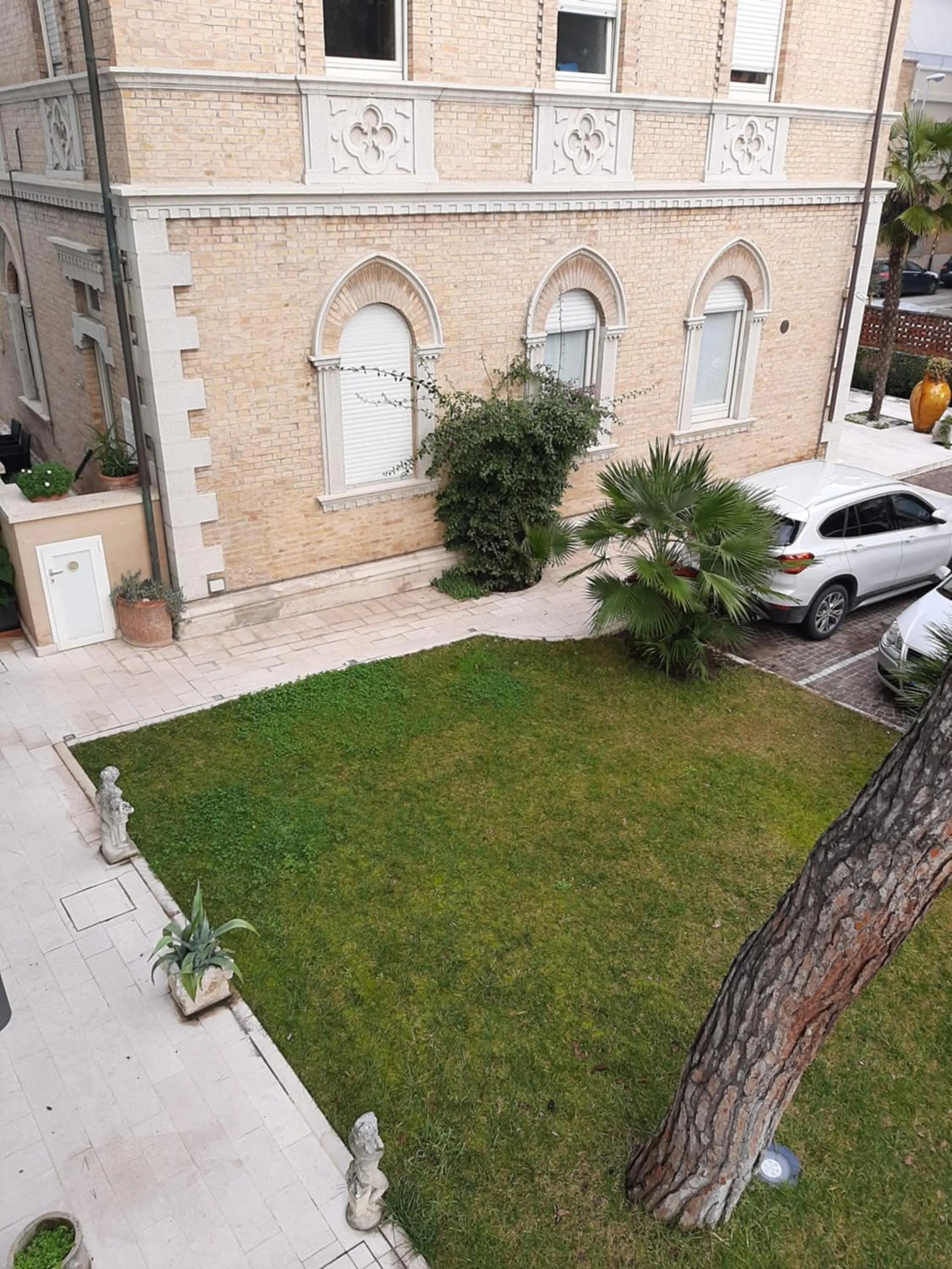 Garden in Hotel Chiaraluna