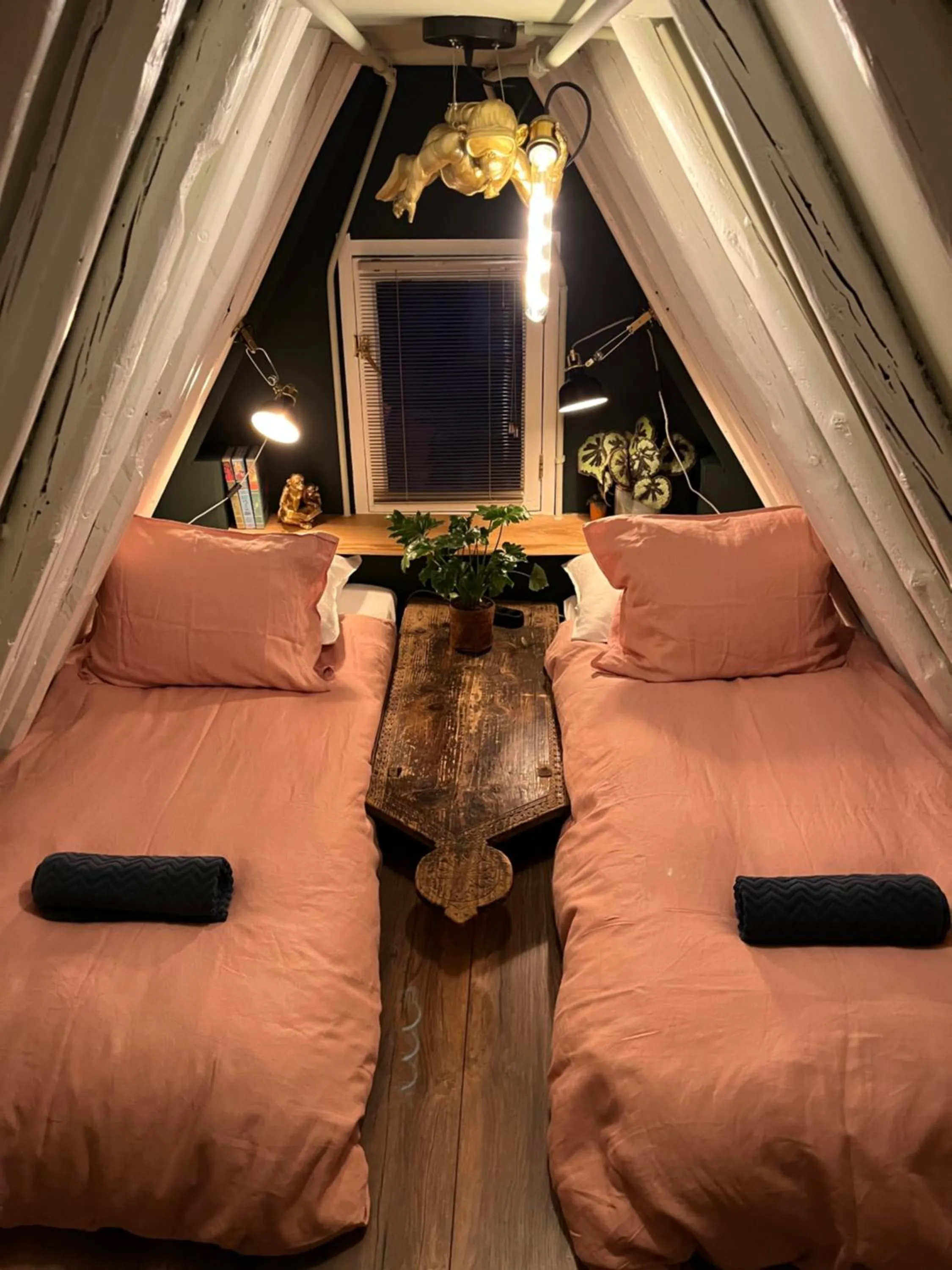 Bed in Attic Monkeys Lodge