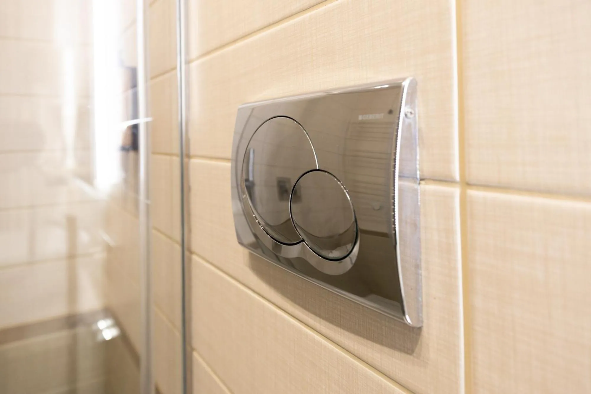 Bathroom in Zaccardi Roof Garden