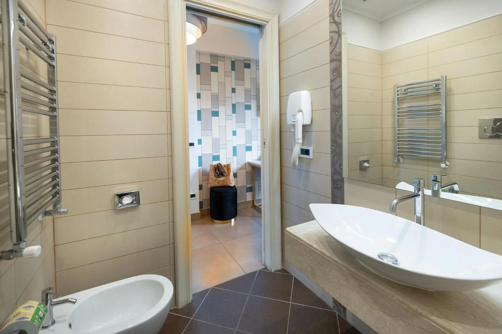 Bathroom in Zaccardi Roof Garden