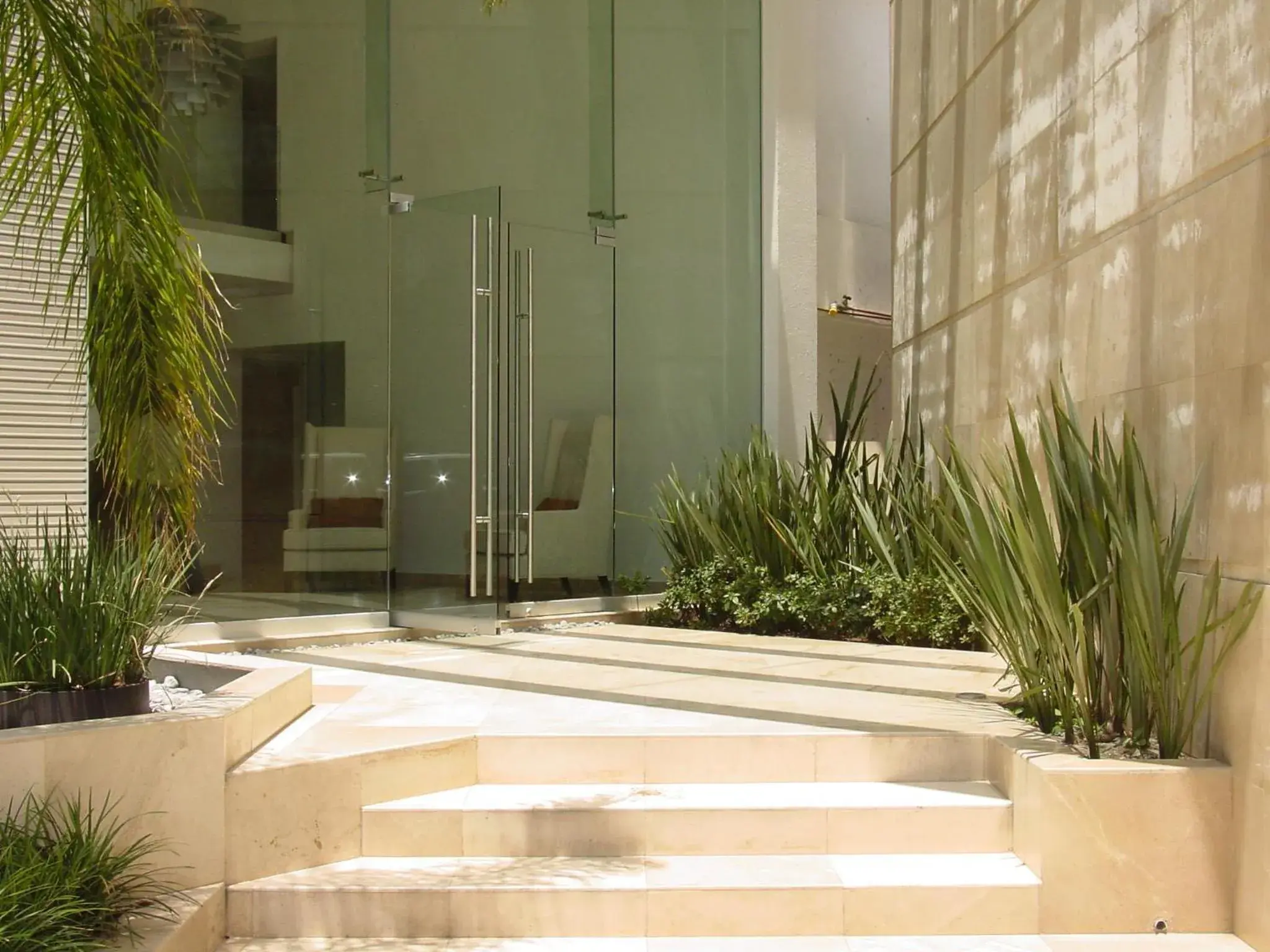 Property building in Suites Teca Once Property building in Suites Teca Once