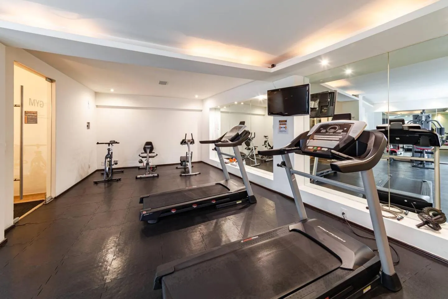 Fitness centre/facilities in Suites Teca Once