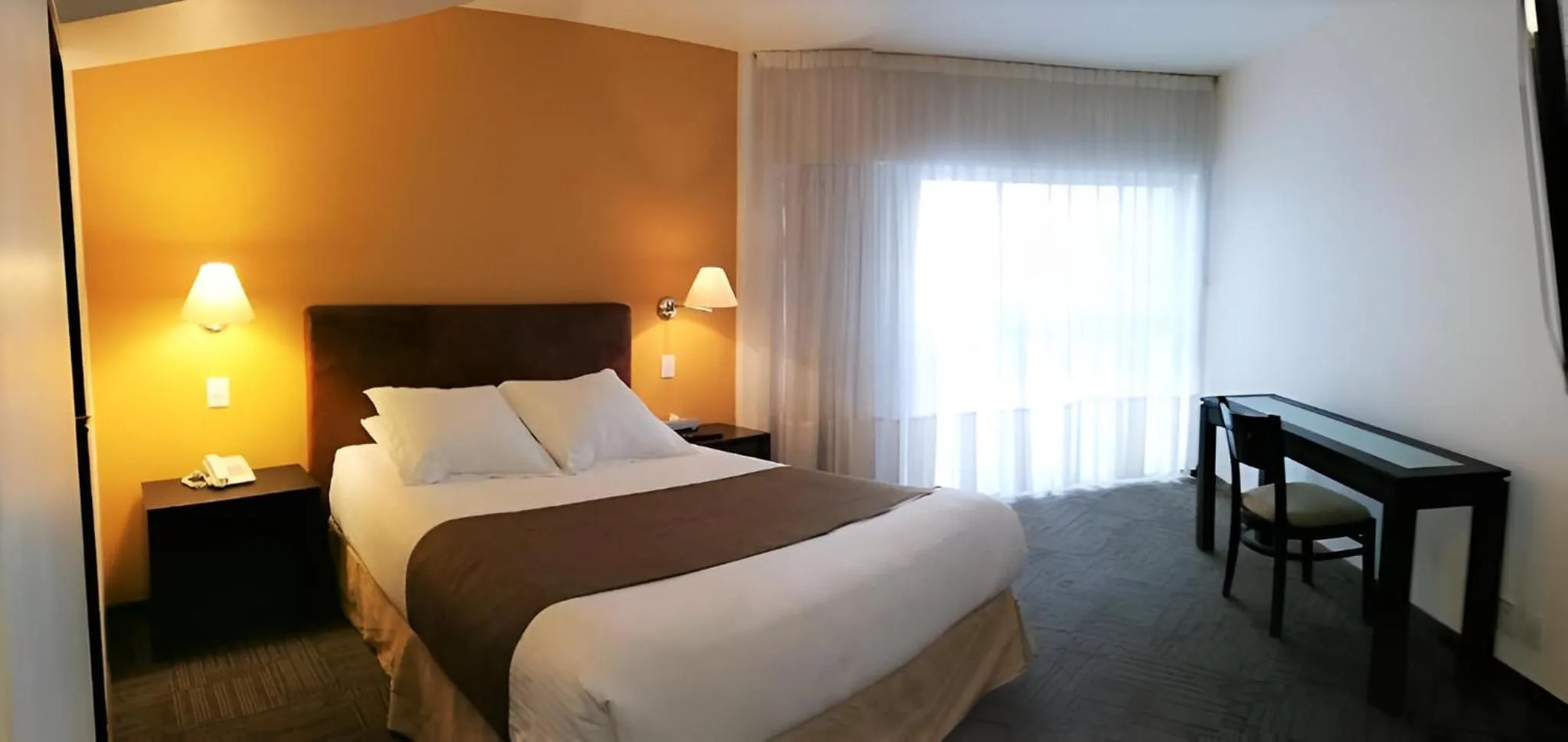 Seating area, Bed in Suites Teca Once