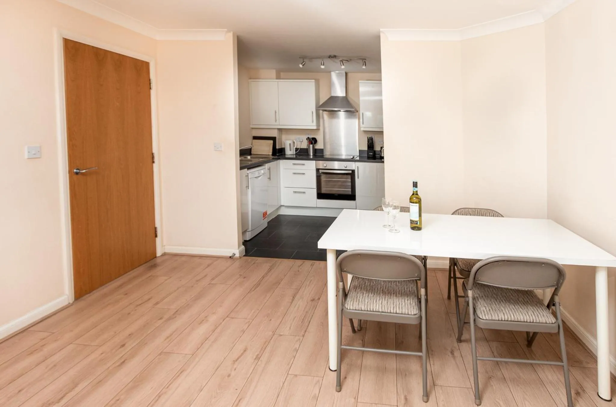 Dining area in Abodebed - Handleys Court