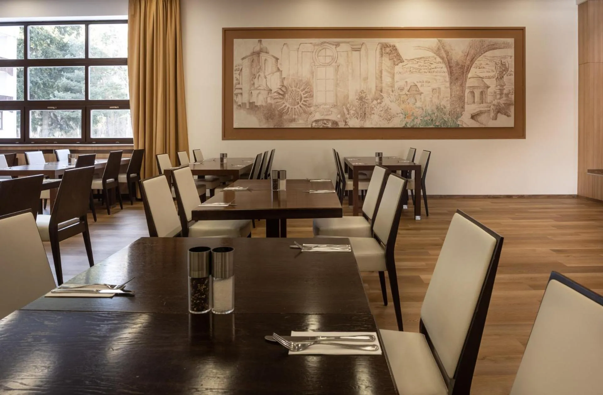 Restaurant/places to eat in OREA Resort Devět Skal Vysočina