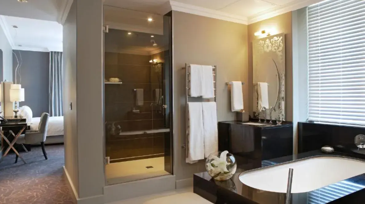 Queen Victoria Hotel by NEWMARK Queen Victoria Hotel by NEWMARK