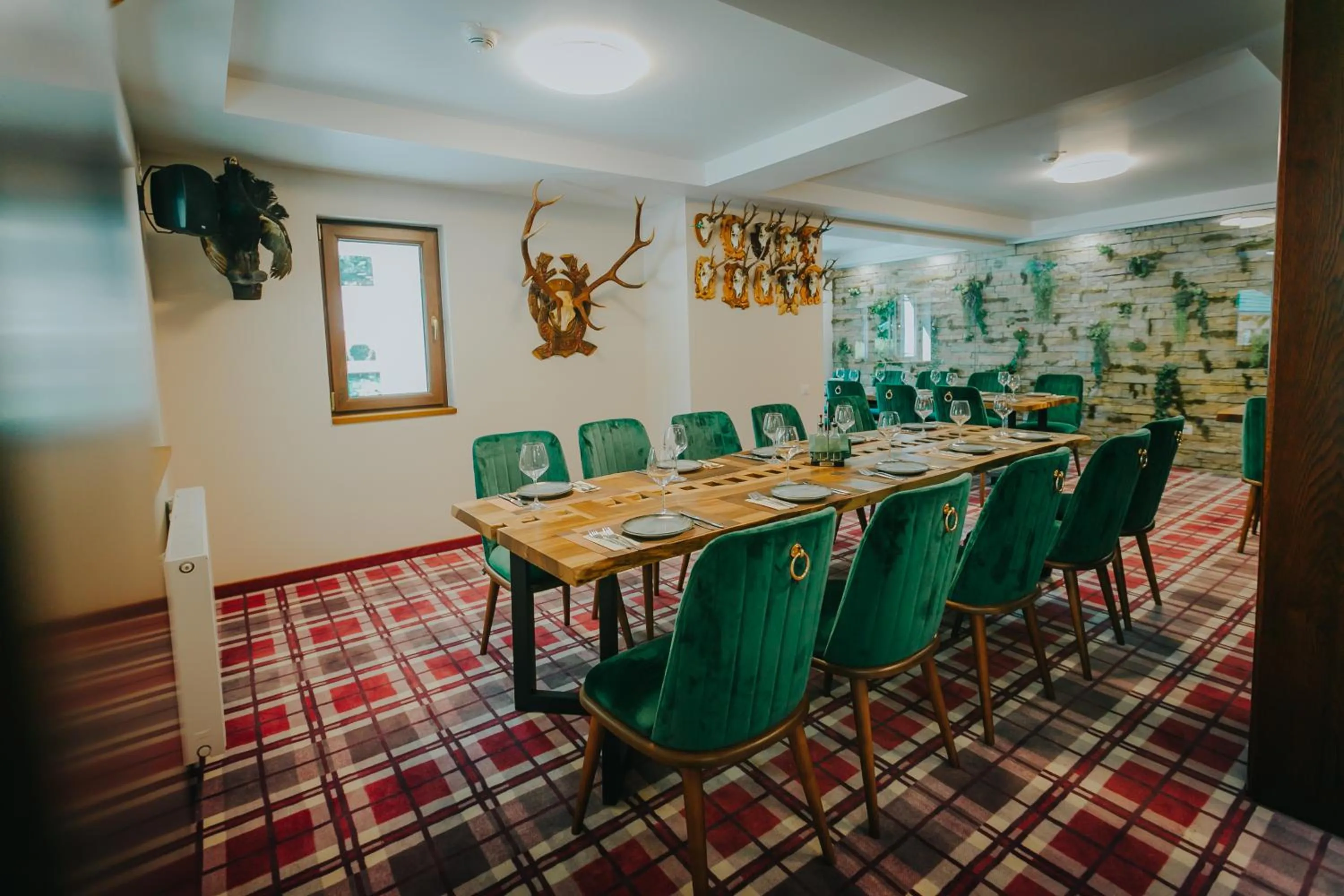 Lostrita - Pastravarie, Hotel & SPA