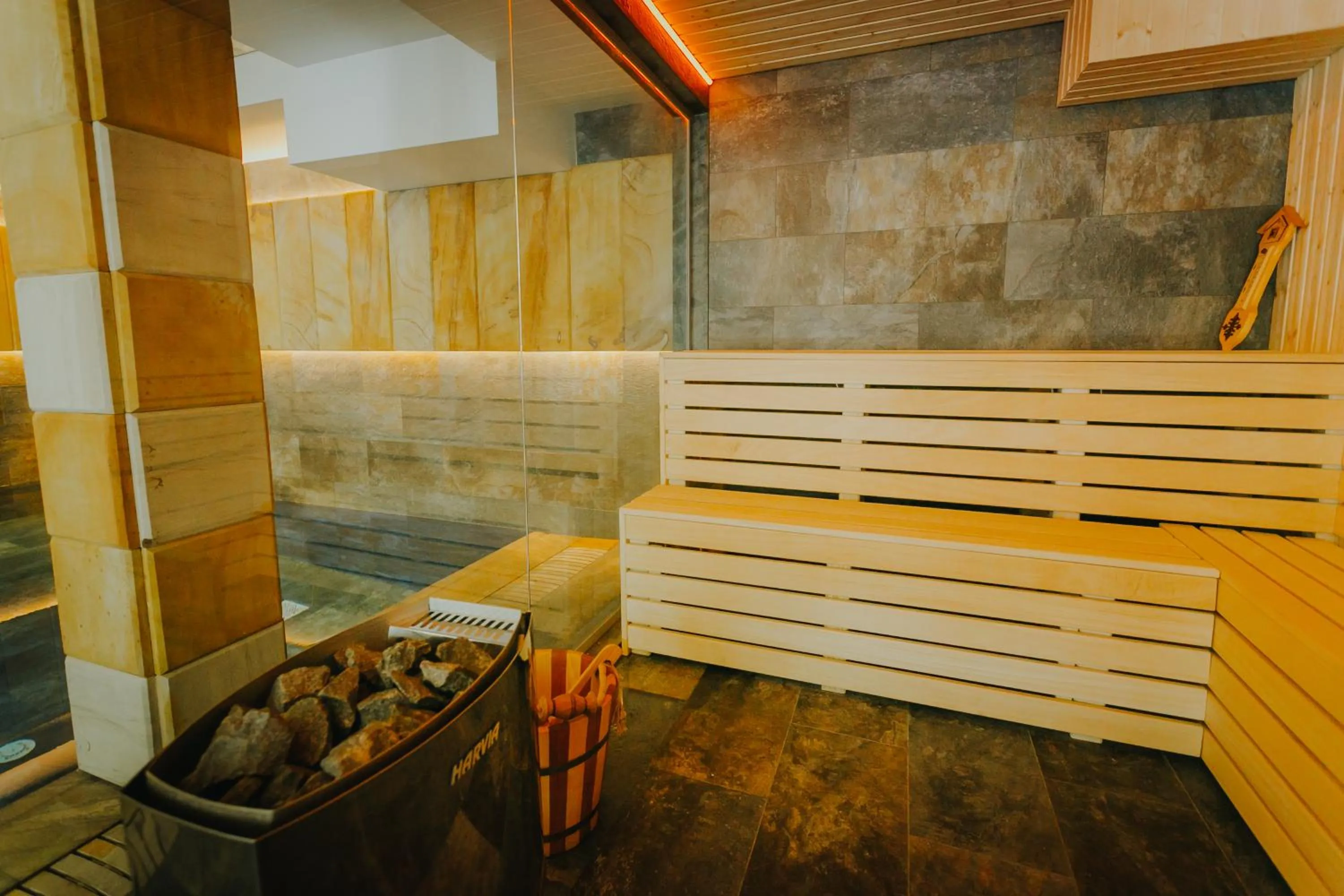 Lostrita - Pastravarie, Hotel & SPA