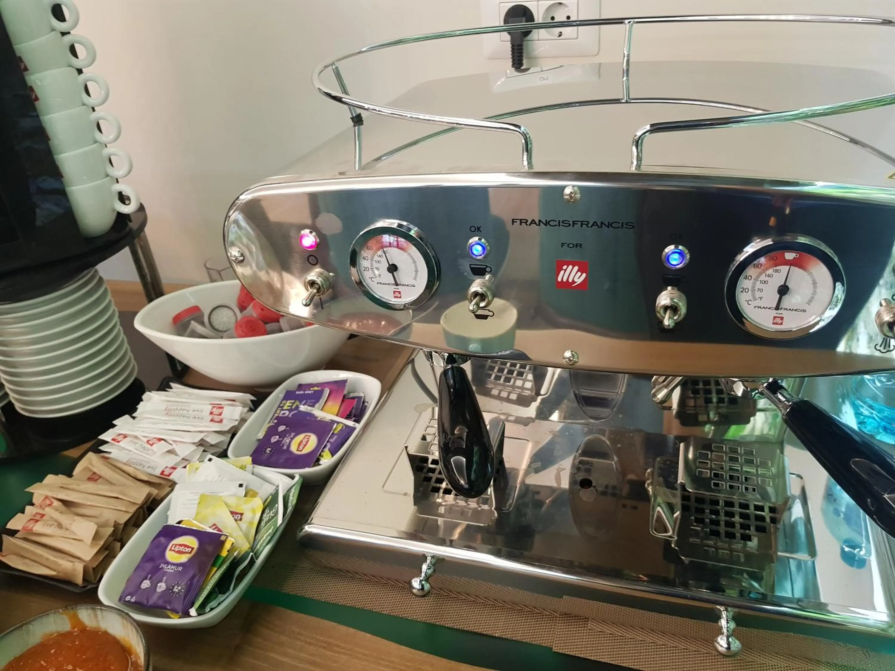 Breakfast in Lostrita - Pastravarie, Hotel & SPA