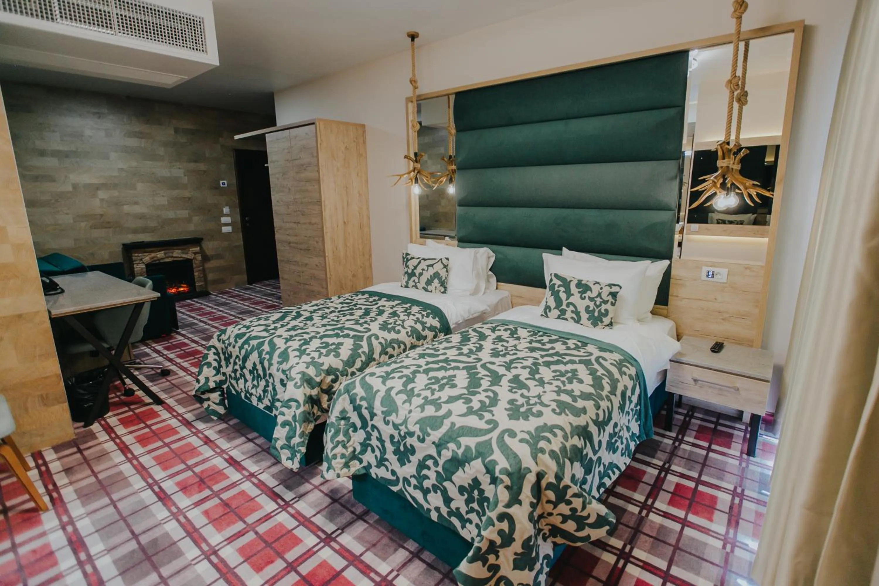 Bed in Lostrita - Pastravarie, Hotel & SPA