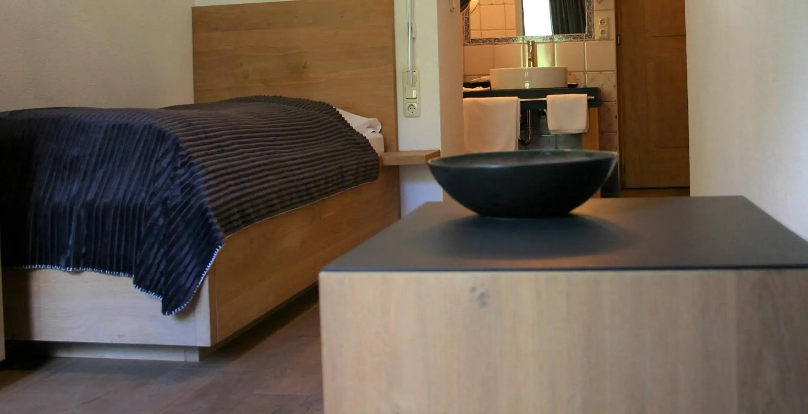 Single Room in MONTAFONLodge Single Room in MONTAFONLodge