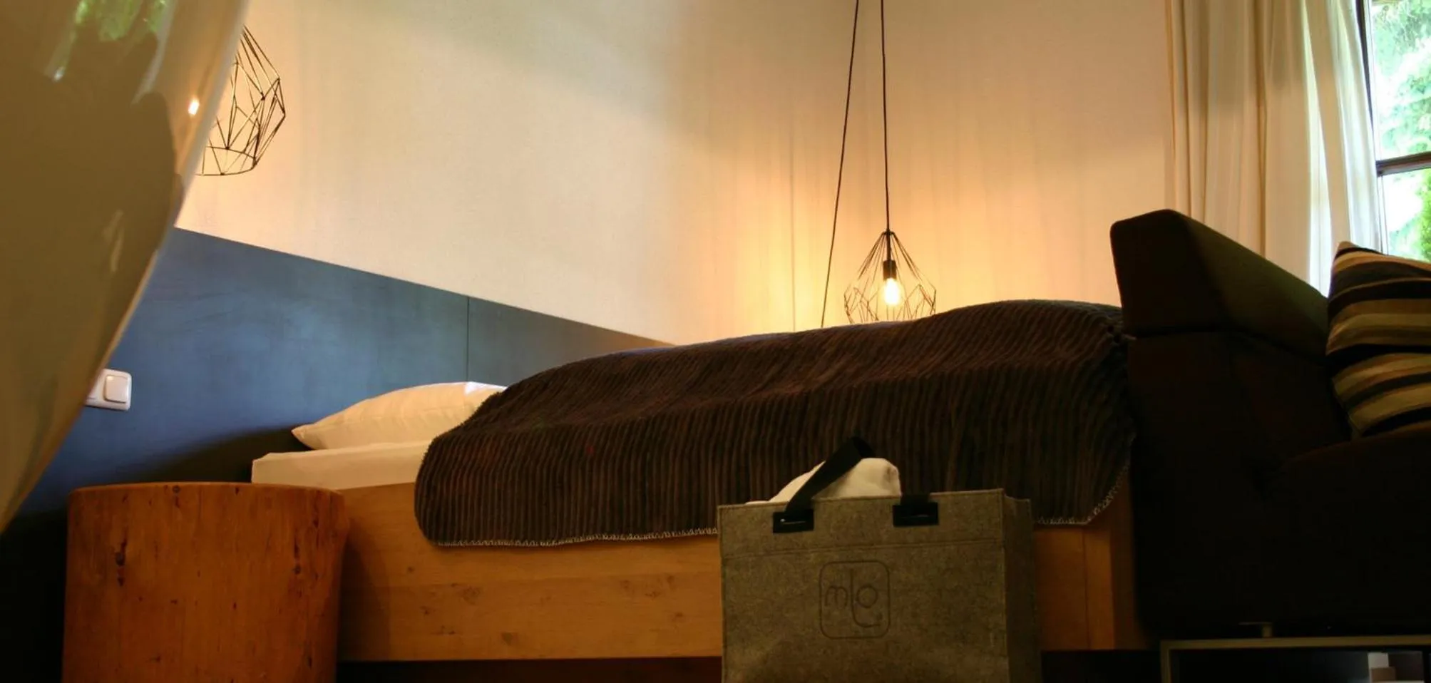 Photo of the whole room, Bed in MONTAFONLodge