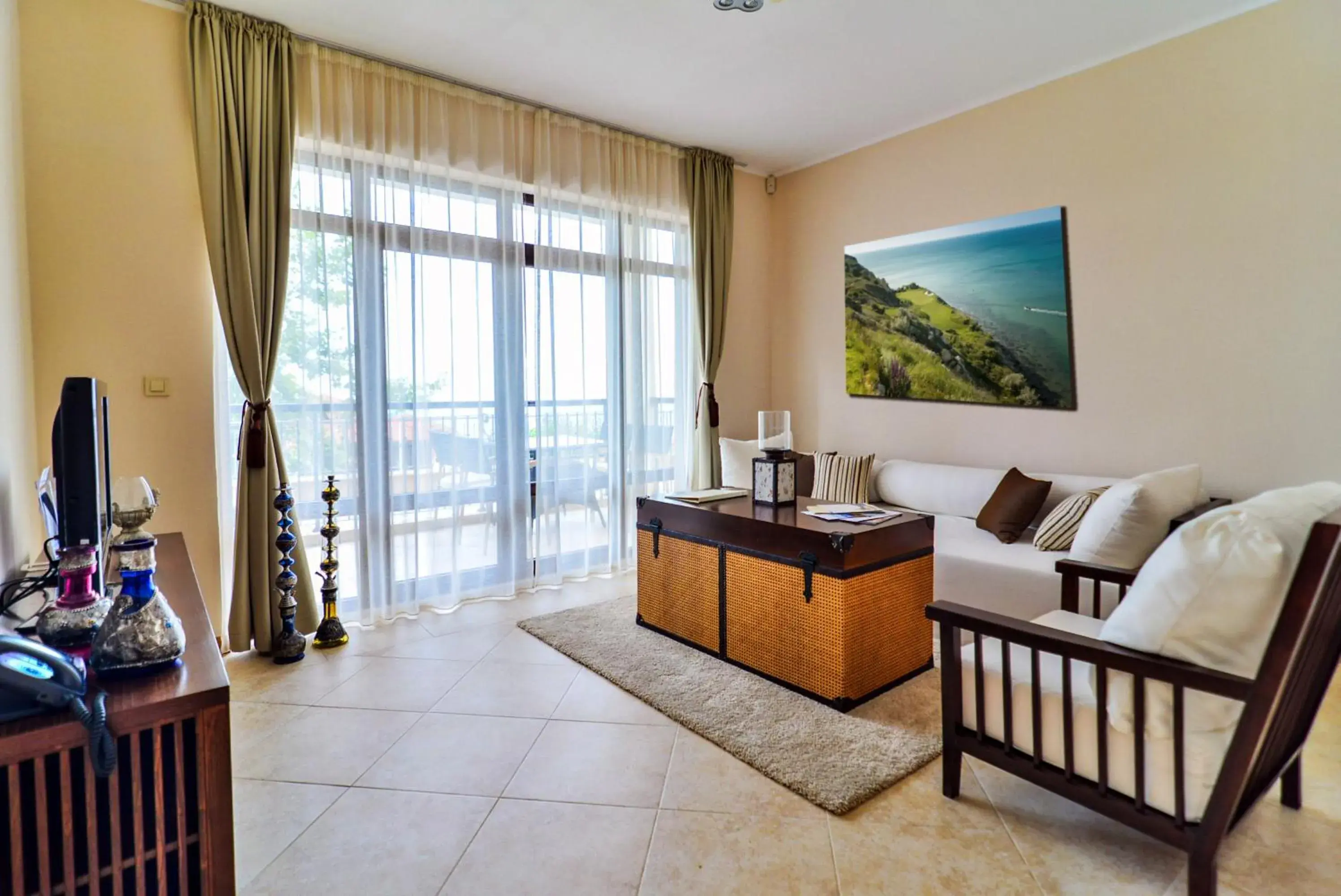 Family One Bedroom Suite - Hillside in Thracian Cliffs Golf & Beach Resort Family One Bedroom Suite - Hillside in Thracian Cliffs Golf & Beach Resort