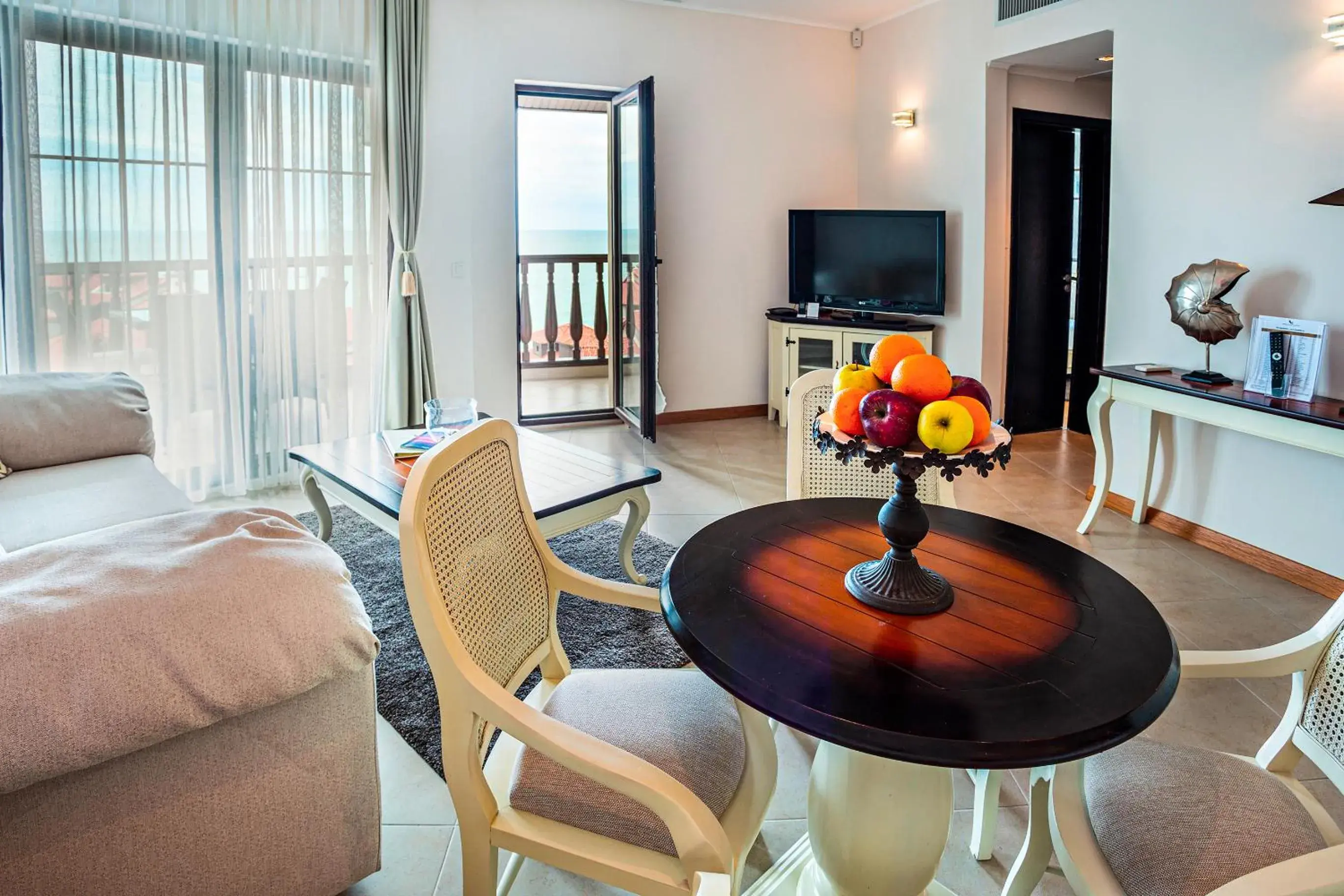 Family One Bedroom Suite - Marina in Thracian Cliffs Golf & Beach Resort Family One Bedroom Suite - Marina in Thracian Cliffs Golf & Beach Resort