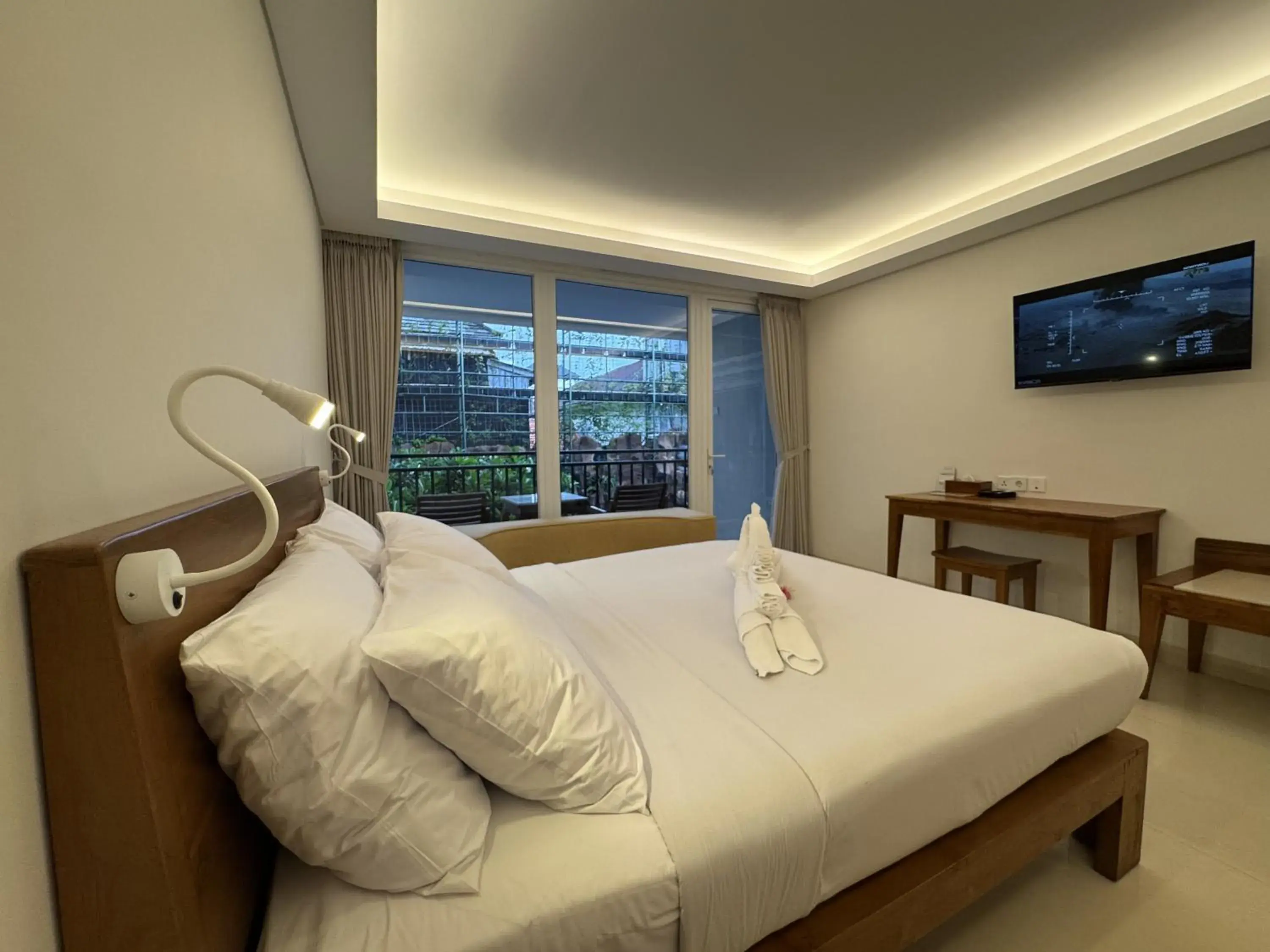 TV and multimedia, Bed in Green Garden Hotel TV and multimedia, Bed in Green Garden Hotel