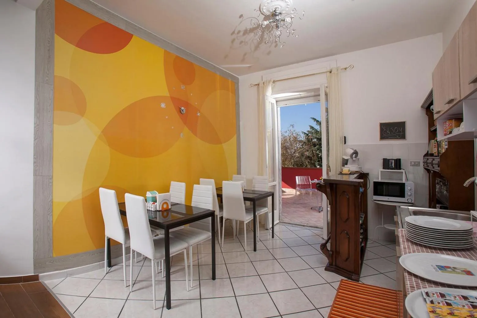 Communal kitchen in Enjoy Vida