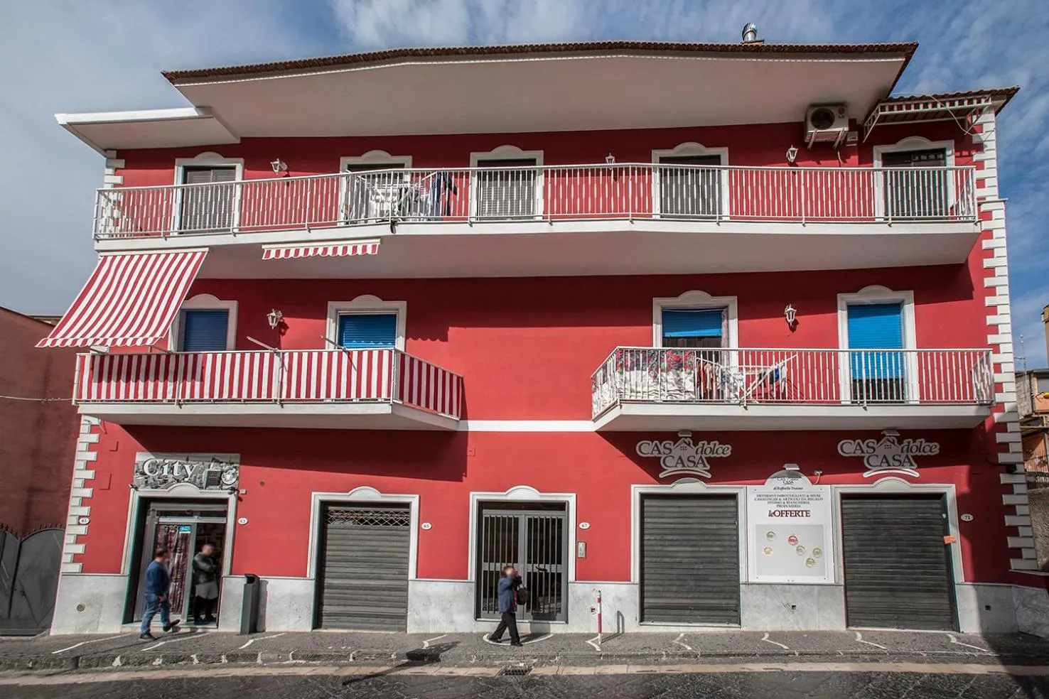 Facade/entrance in Enjoy Vida