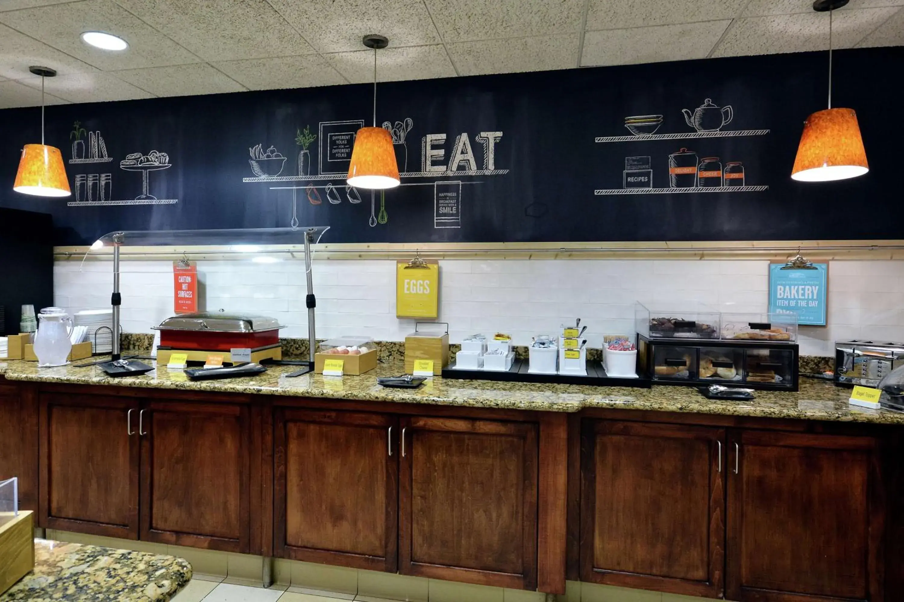 Breakfast in Hampton Inn Raleigh/Town of Wake Forest Breakfast in Hampton Inn Raleigh/Town of Wake Forest