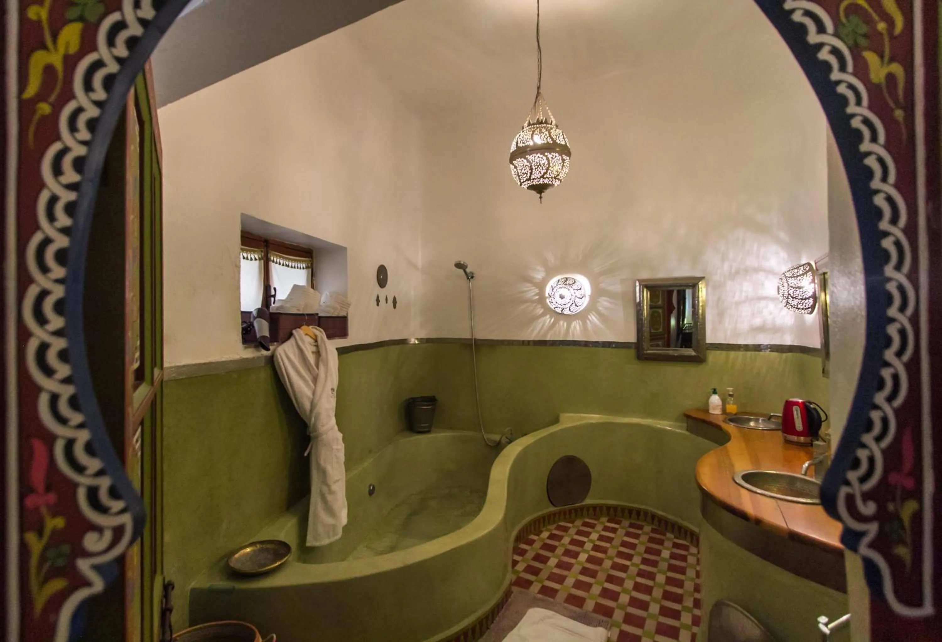 Riad 53 Fes - Luxury Oasis