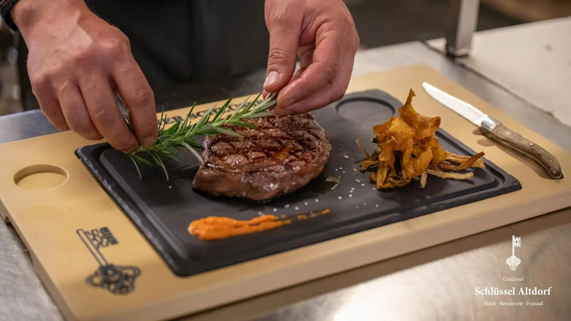 Restaurant/places to eat in Hotel Goldener Schlüssel