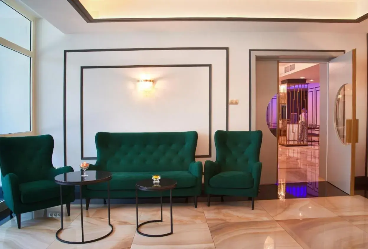 Property building in Hotel Univers Property building in Hotel Univers