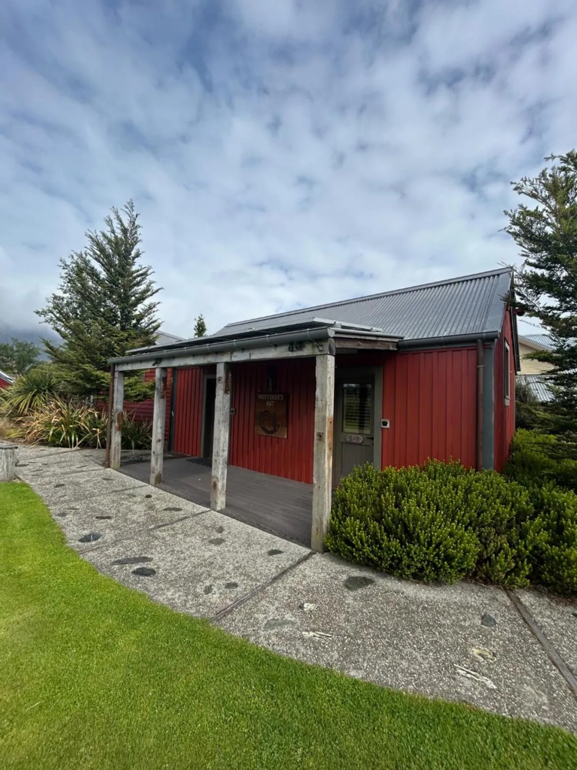 bunk bed in Headwaters Glenorchy Eco Lodge