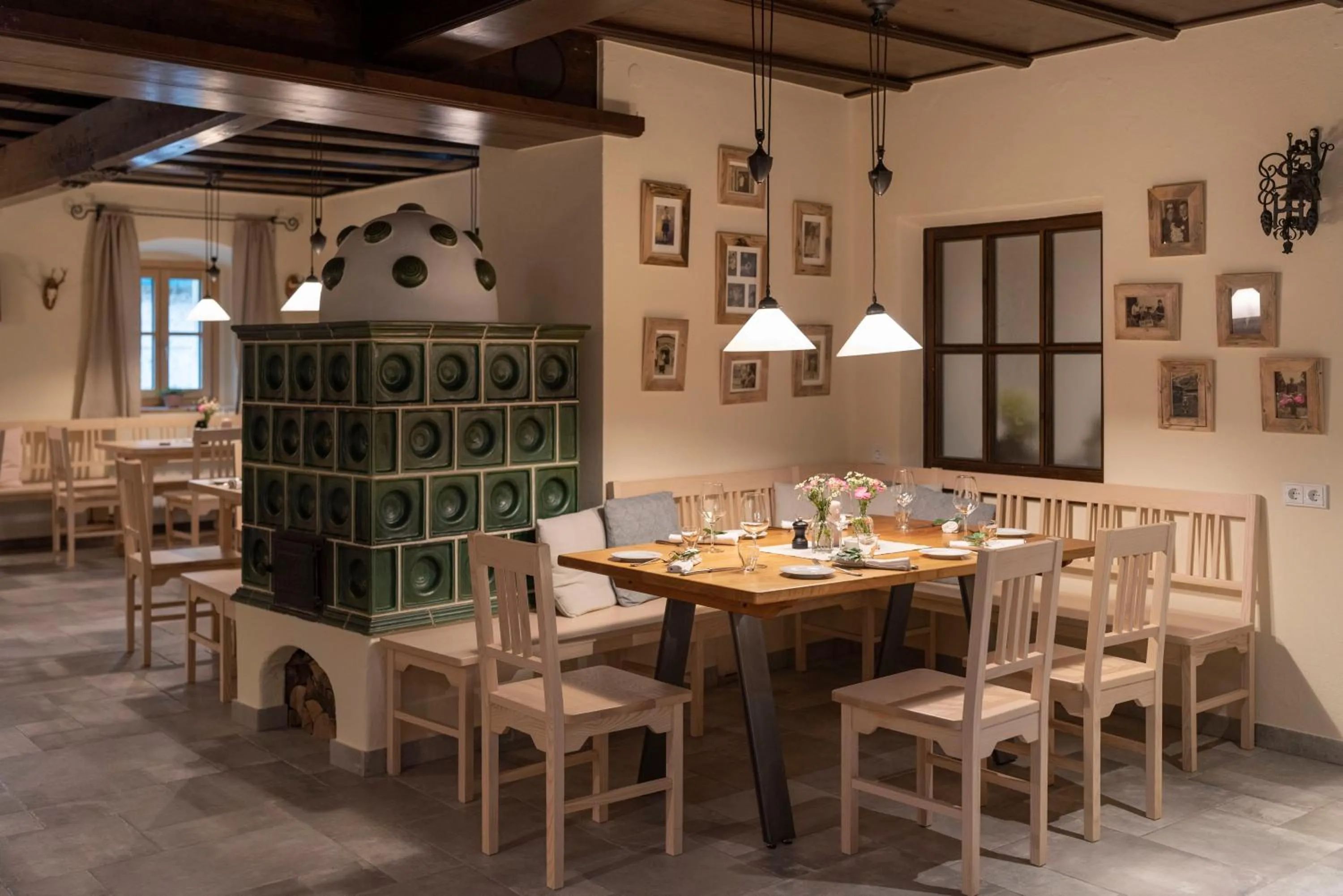 Restaurant/places to eat in Hotel Moserwirt