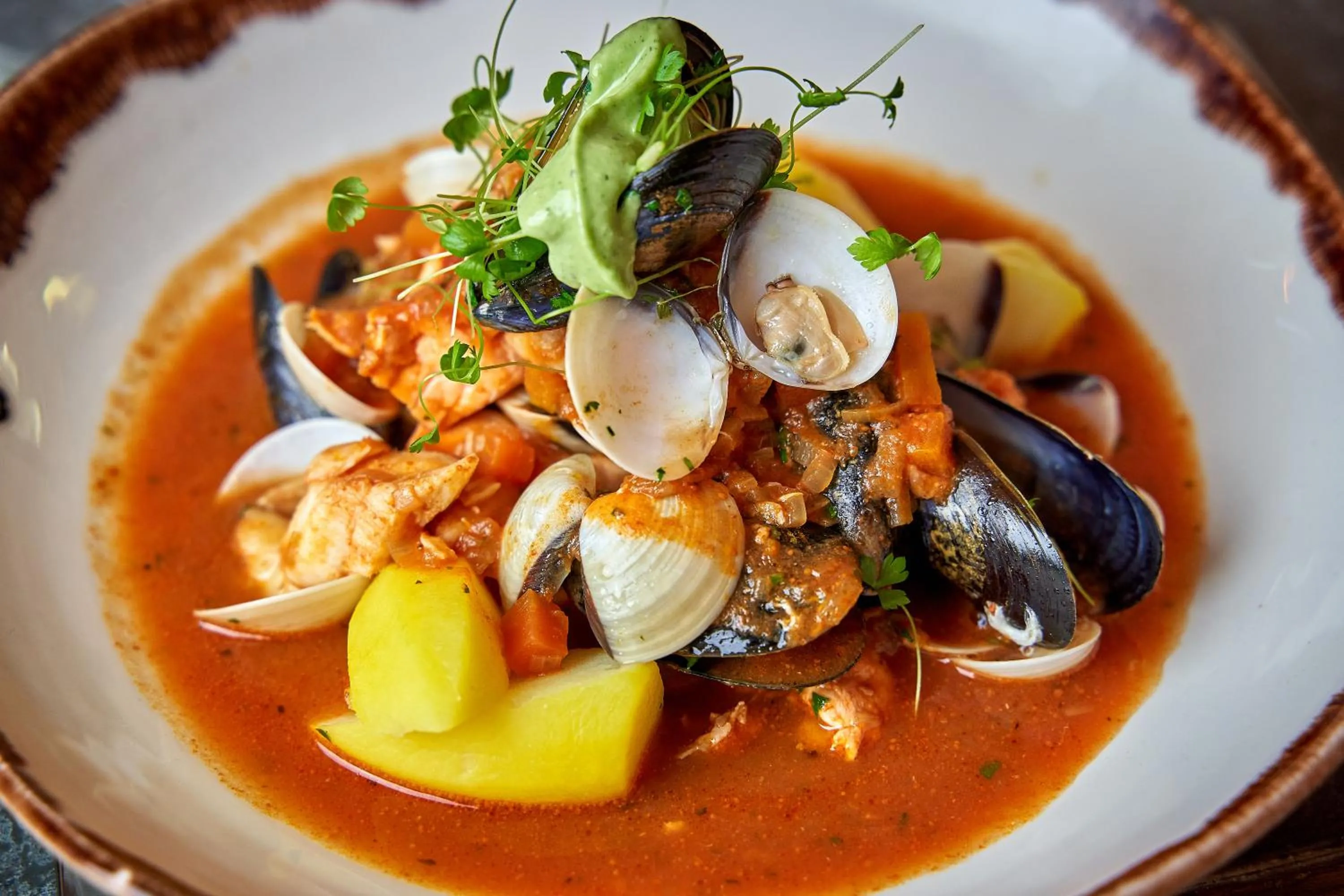 Food and drinks in The Bower Inn