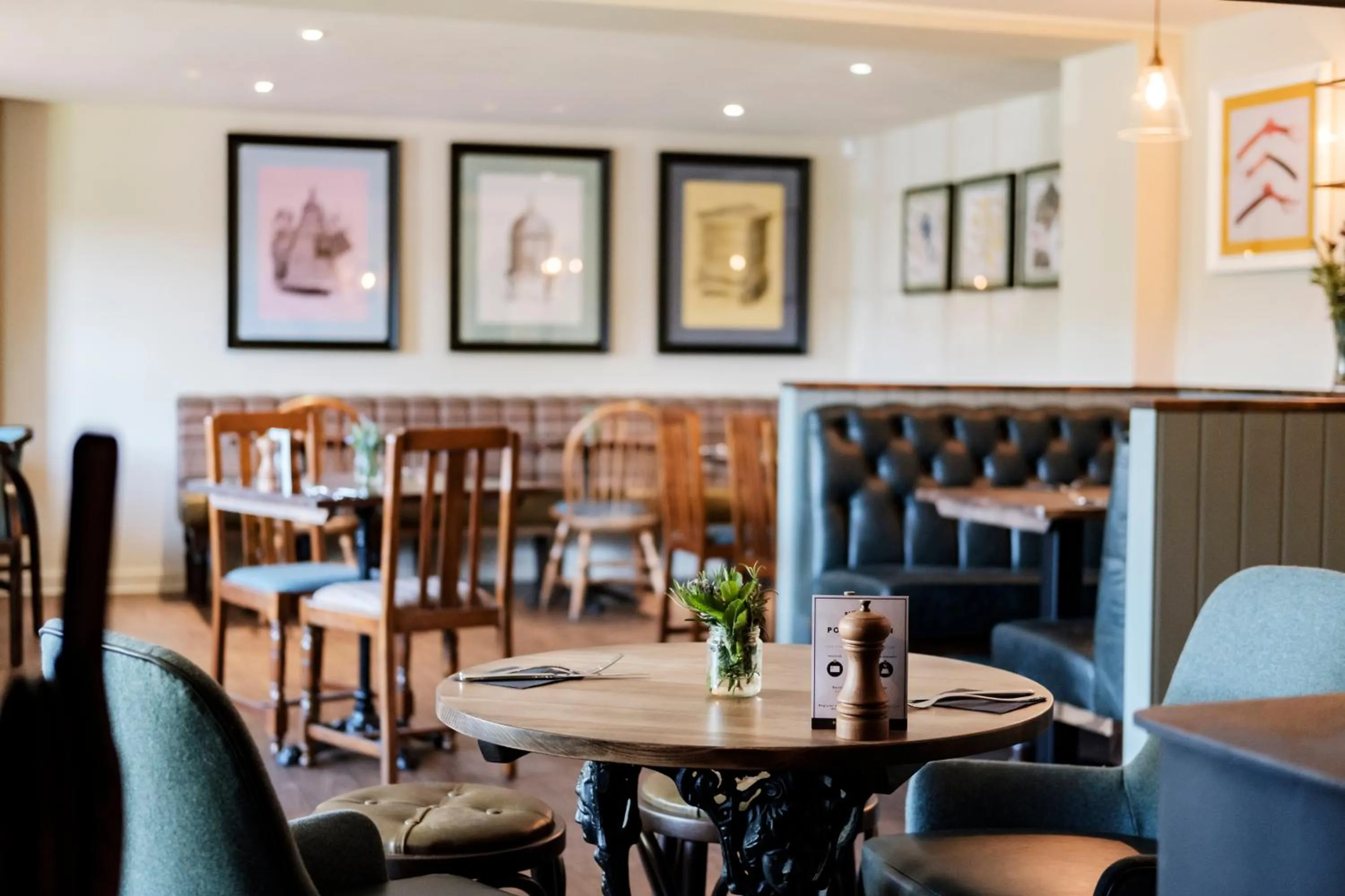 Restaurant/places to eat in The Bower Inn