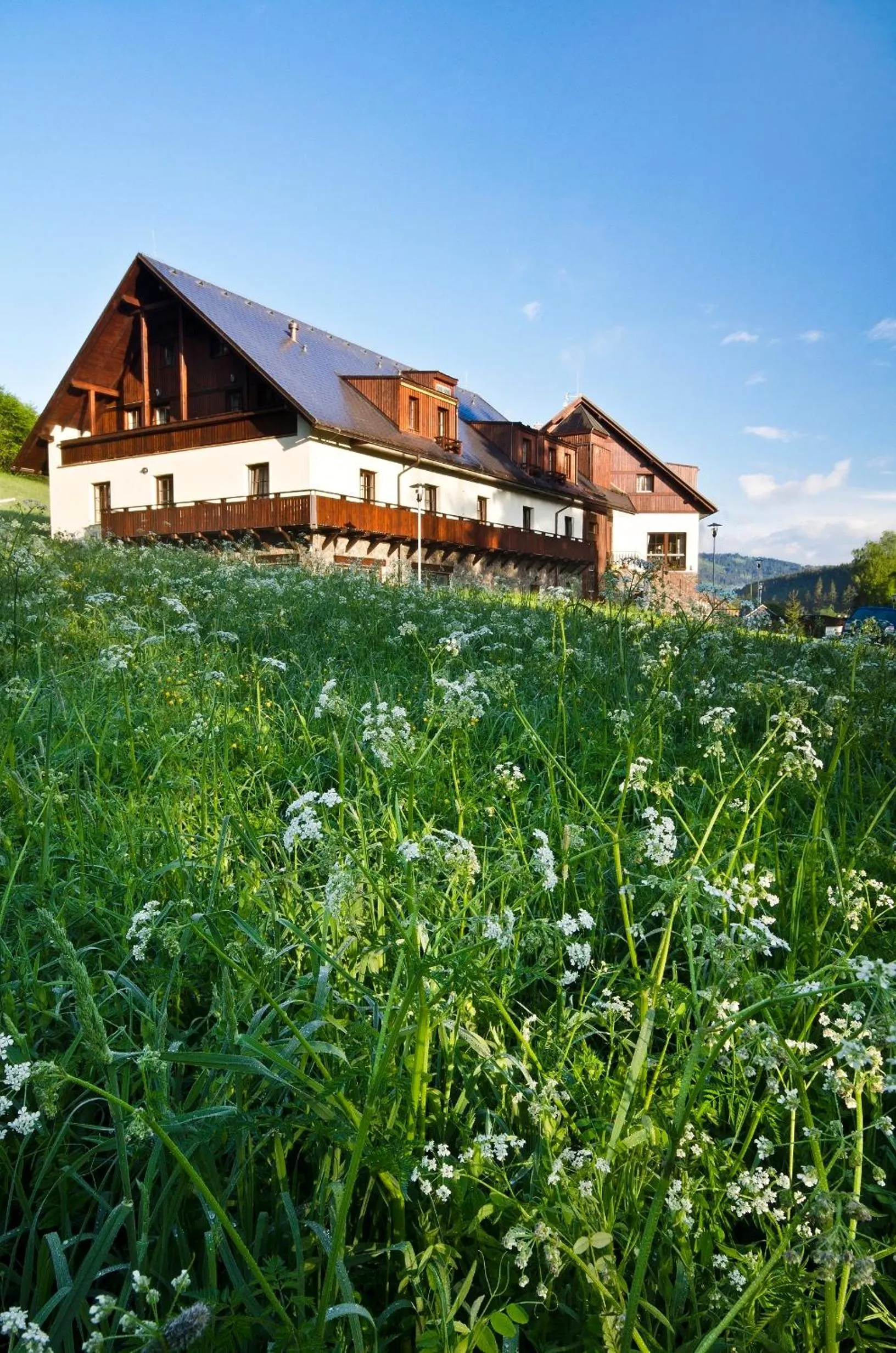 Property building in Hotel Annín
