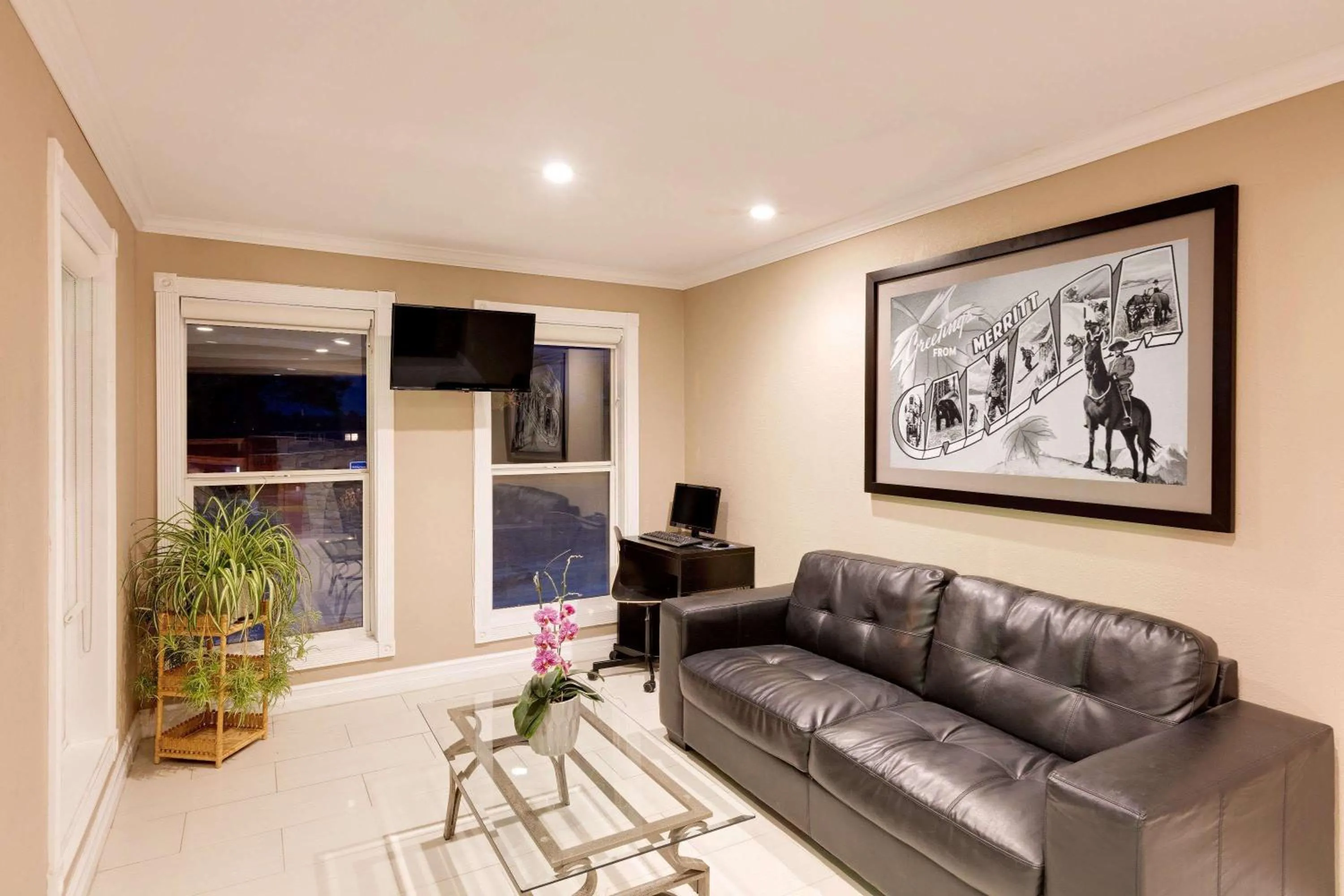 Lobby or reception in Sage Inn Merritt BC