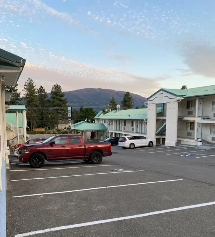 Property building in Sage Inn Merritt BC