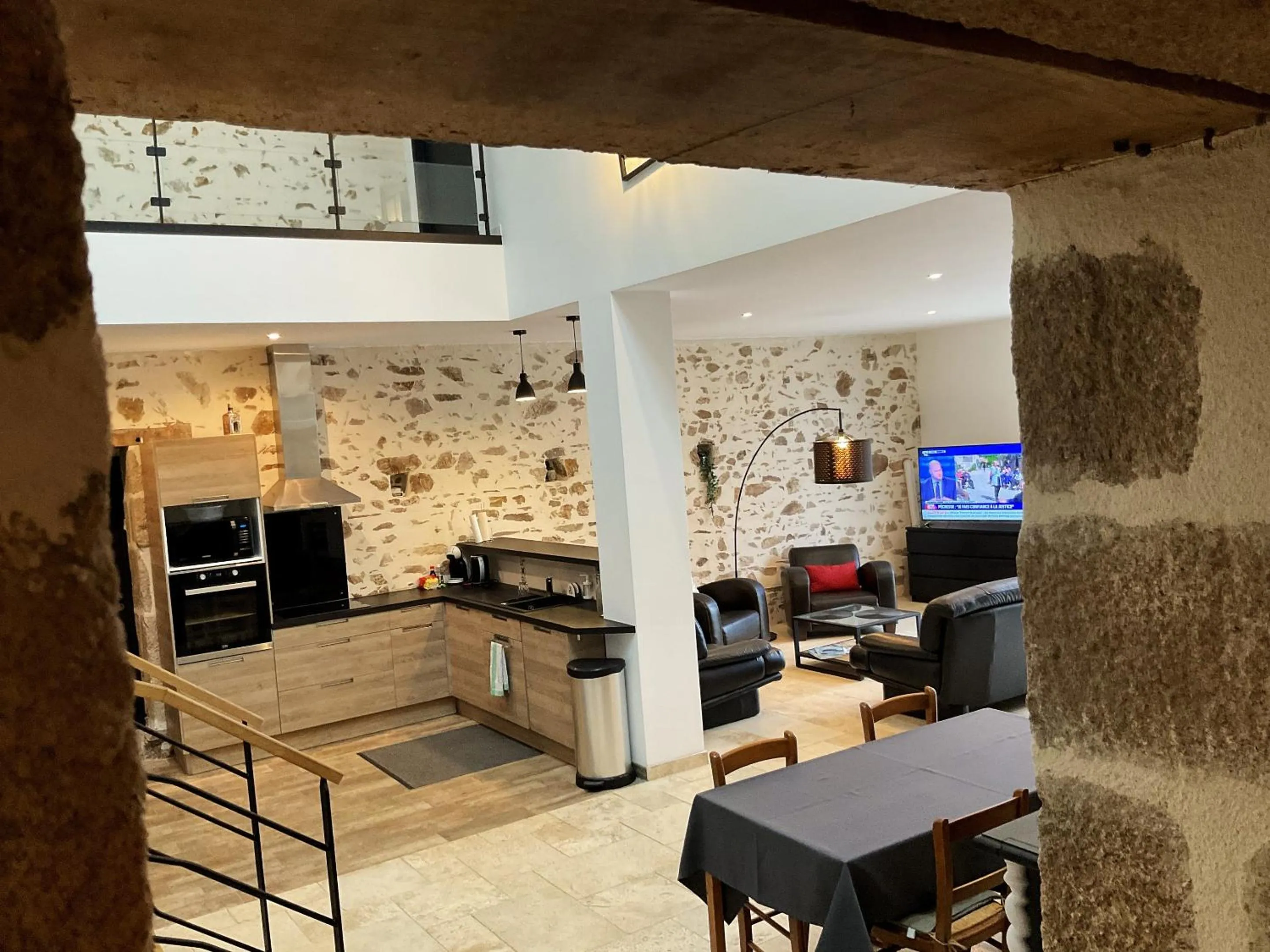 Dining area in La Petite Félixière