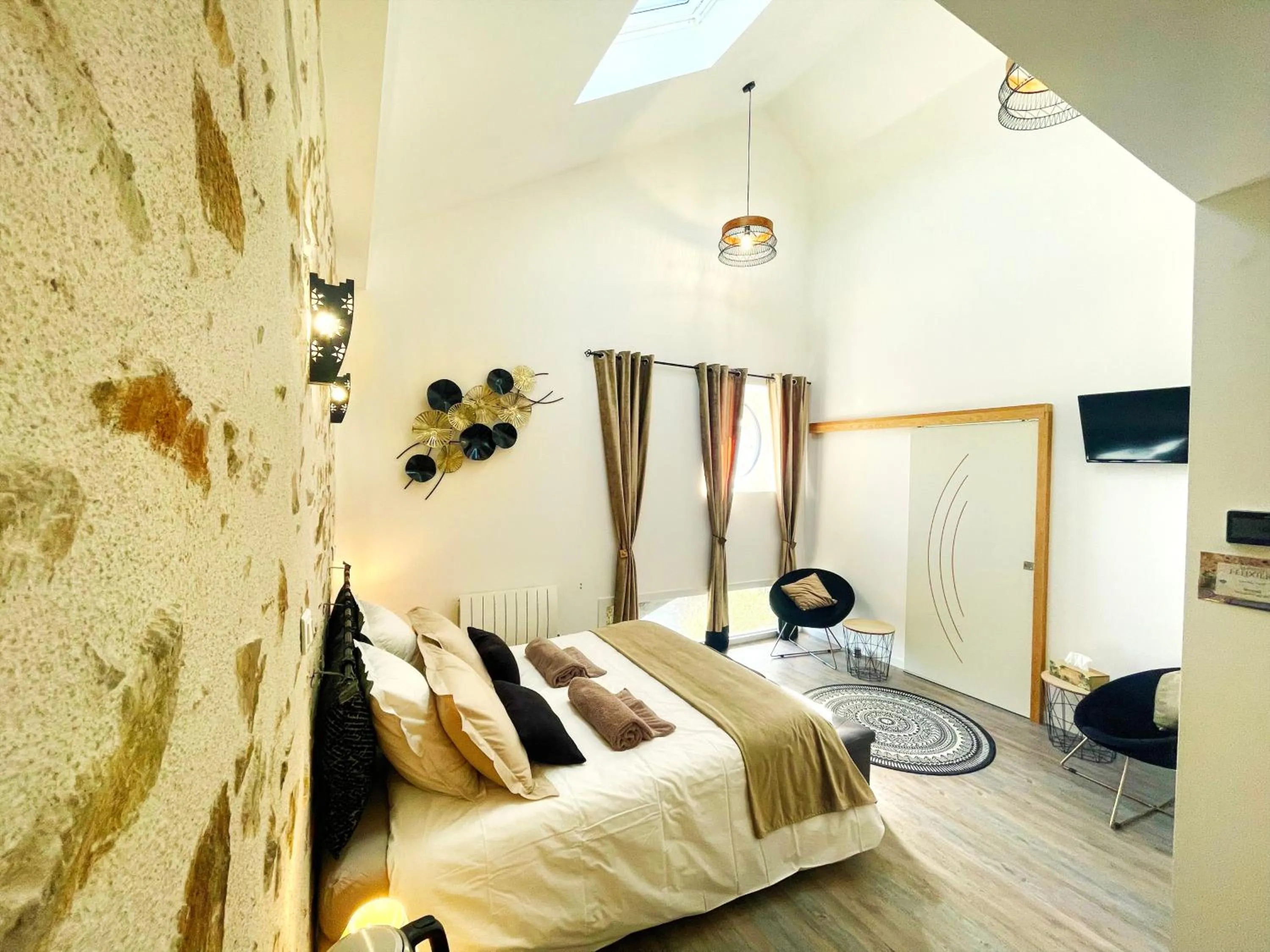 Bed in "La Petite Félixière" à 25 min du Puy du Foù, 10 min de Cholet, et 35 min de Nantes