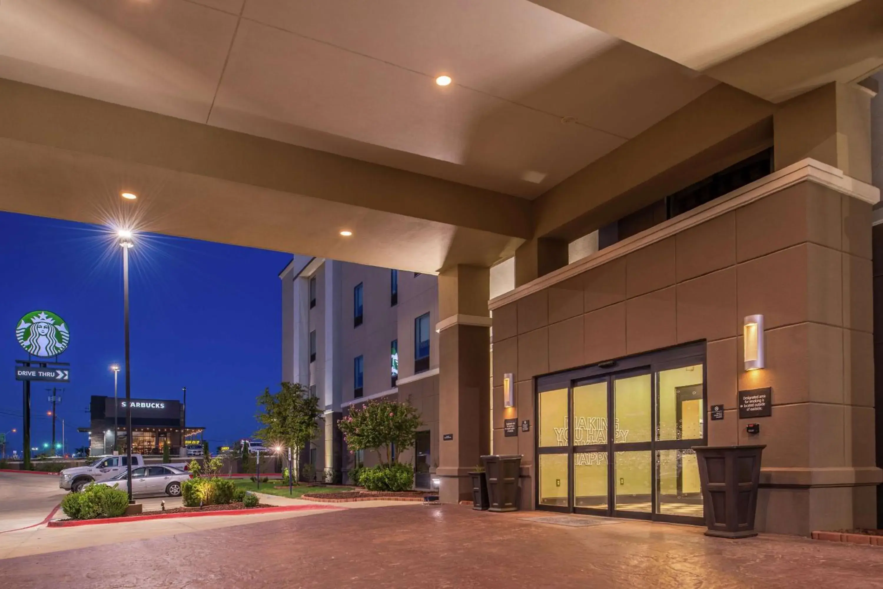 Property building in Hampton Inn & Suites Big Spring Property building in Hampton Inn & Suites Big Spring