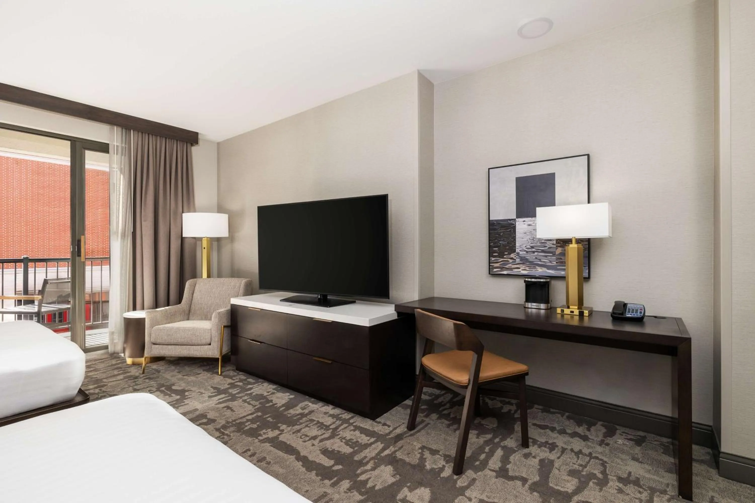 Bedroom, Bed in Hilton Promenade Branson Landing