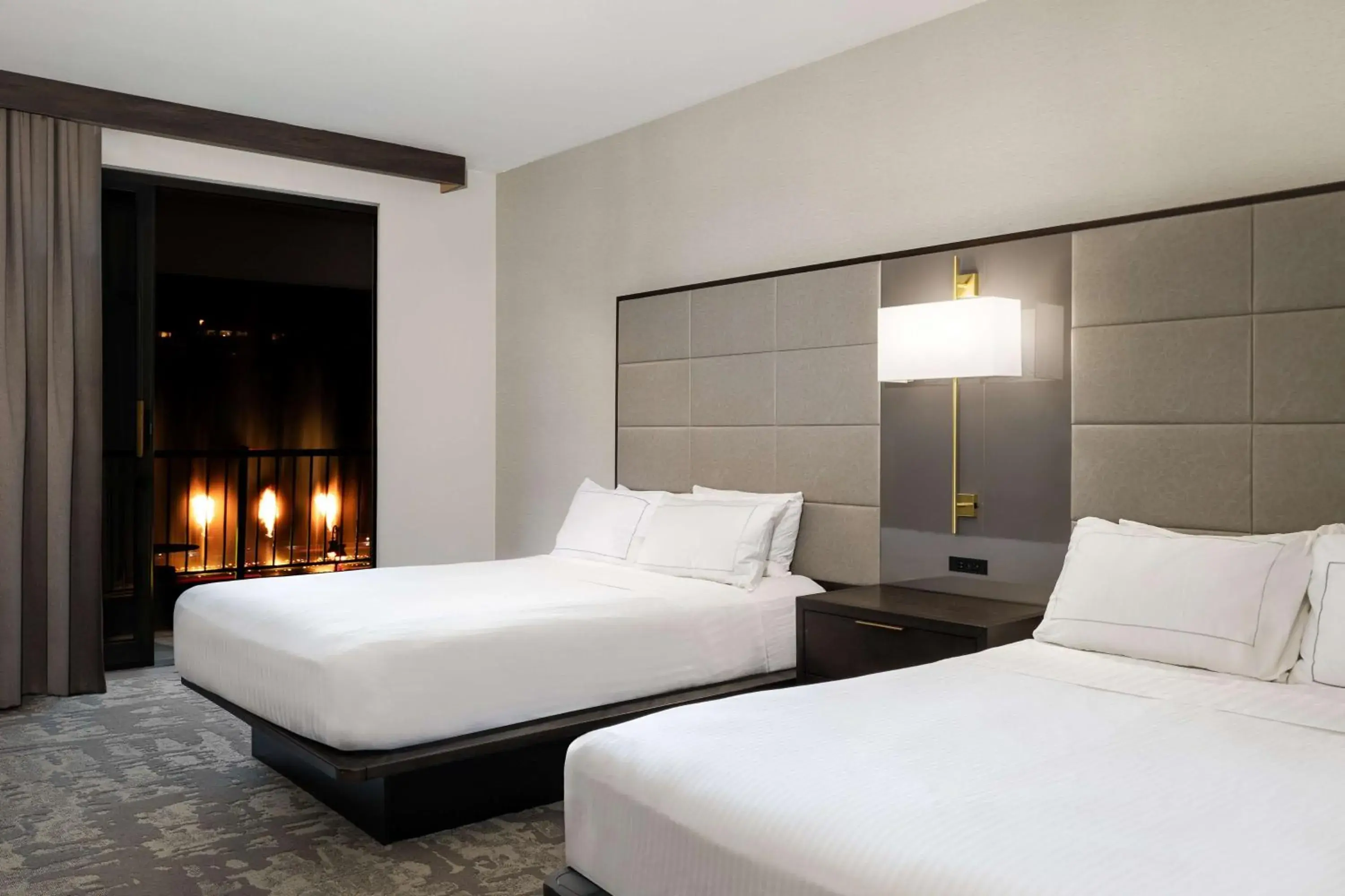 Bed in Hilton Promenade Branson Landing Bed in Hilton Promenade Branson Landing